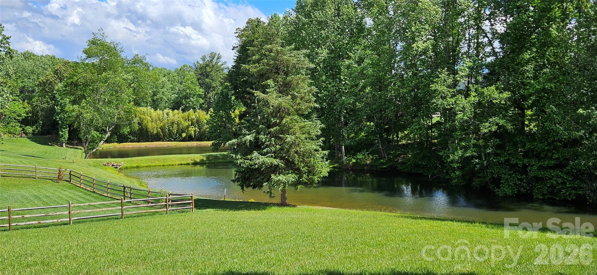 12 Farm Pond Lane - Photo 2
