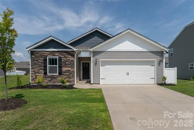 197 Wheatfield Road, Fletcher, NC, 28732