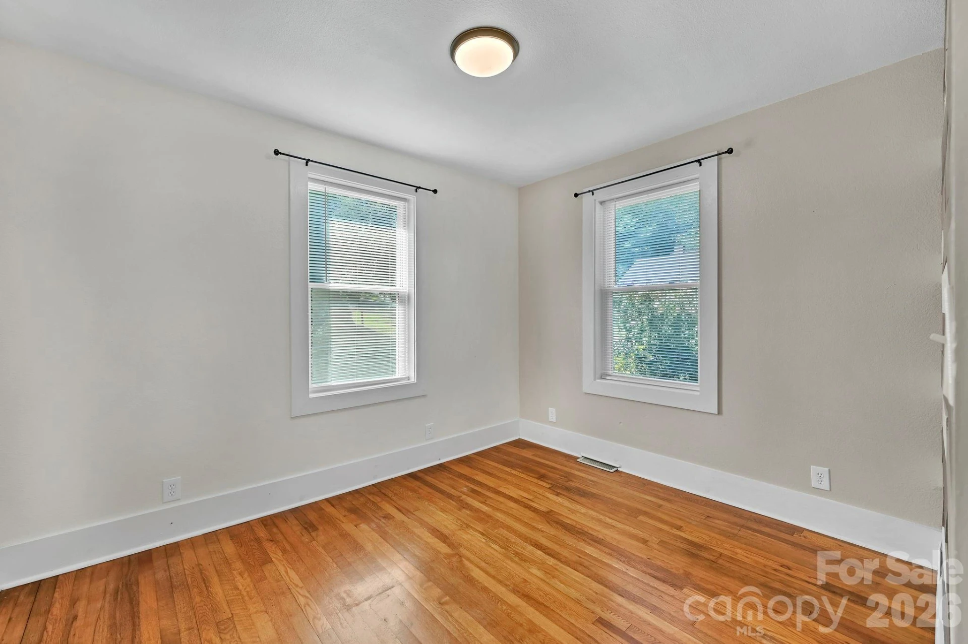 10 Enka Oak Street - Photo 15