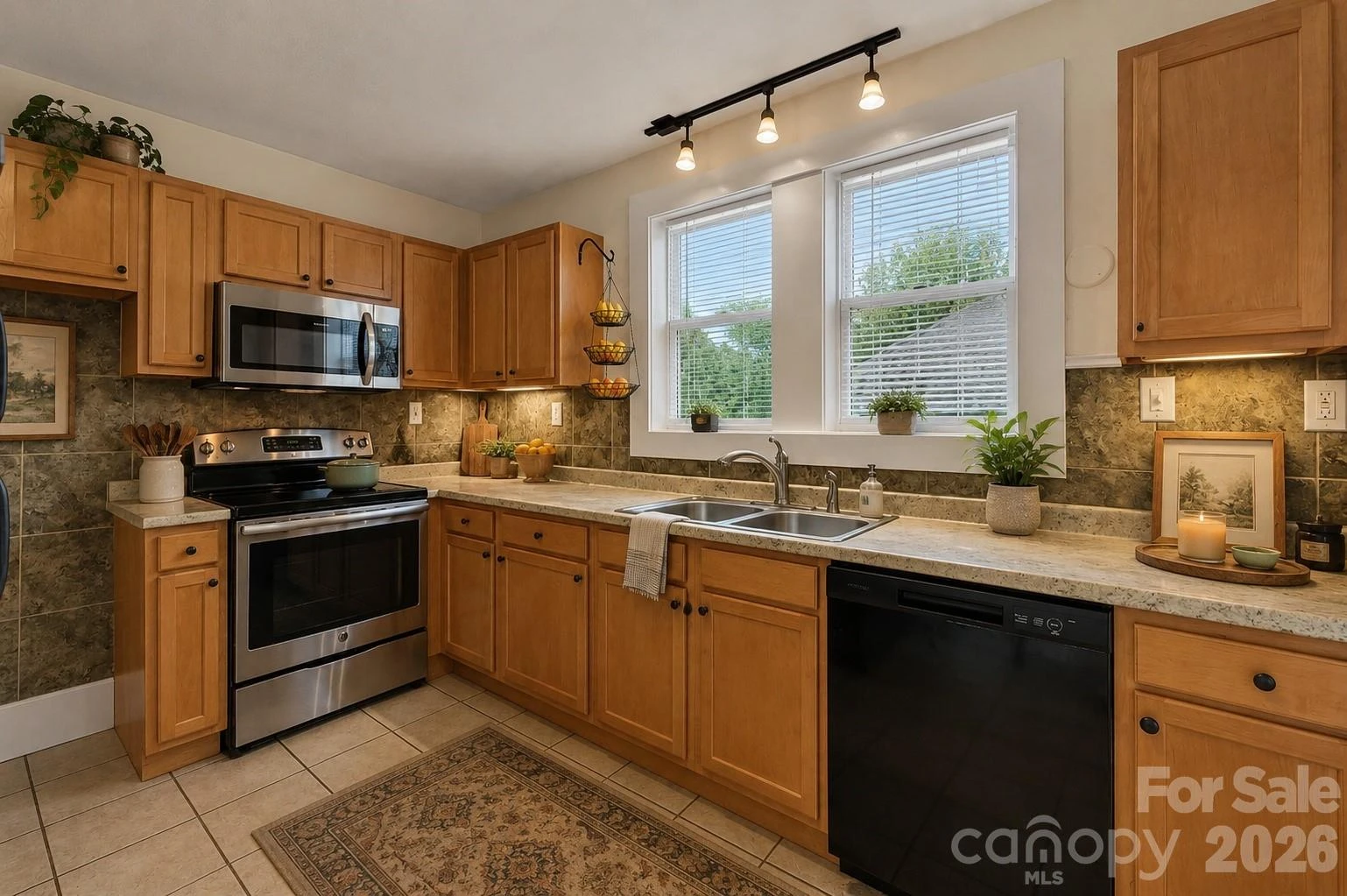 10 Enka Oak Street - Photo 5