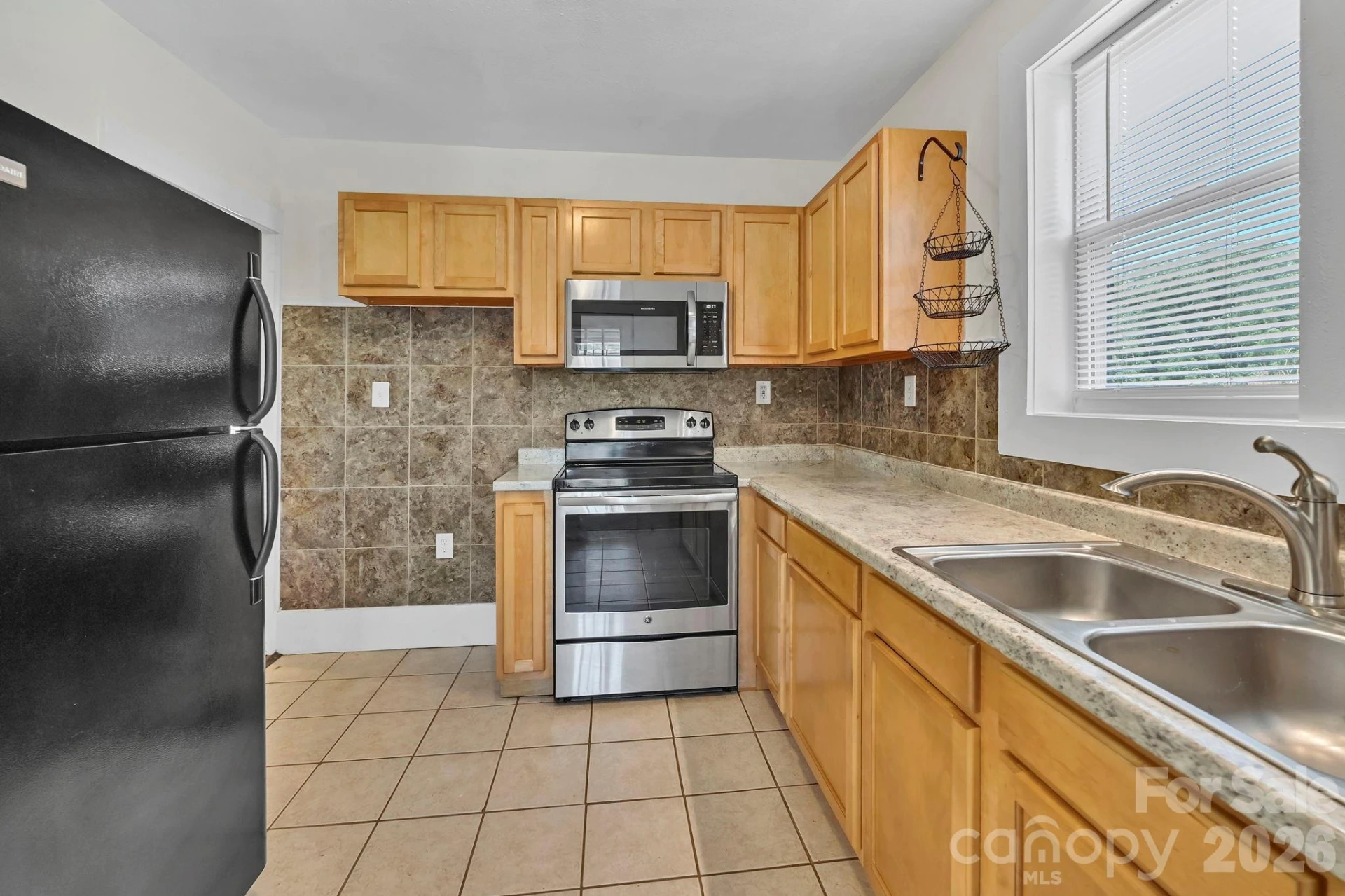 10 Enka Oak Street - Photo 10