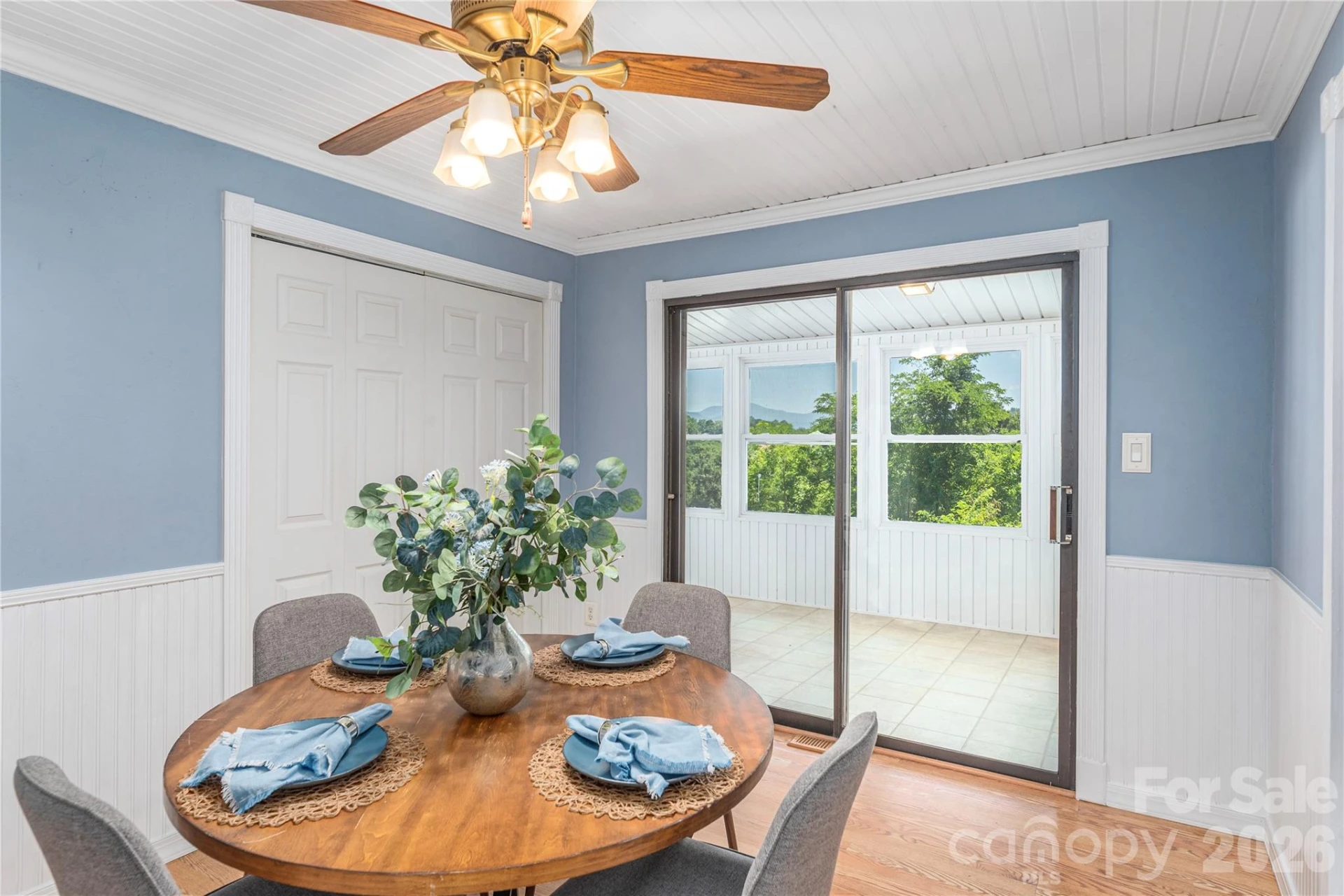 881 Mulberry Street - Photo 10