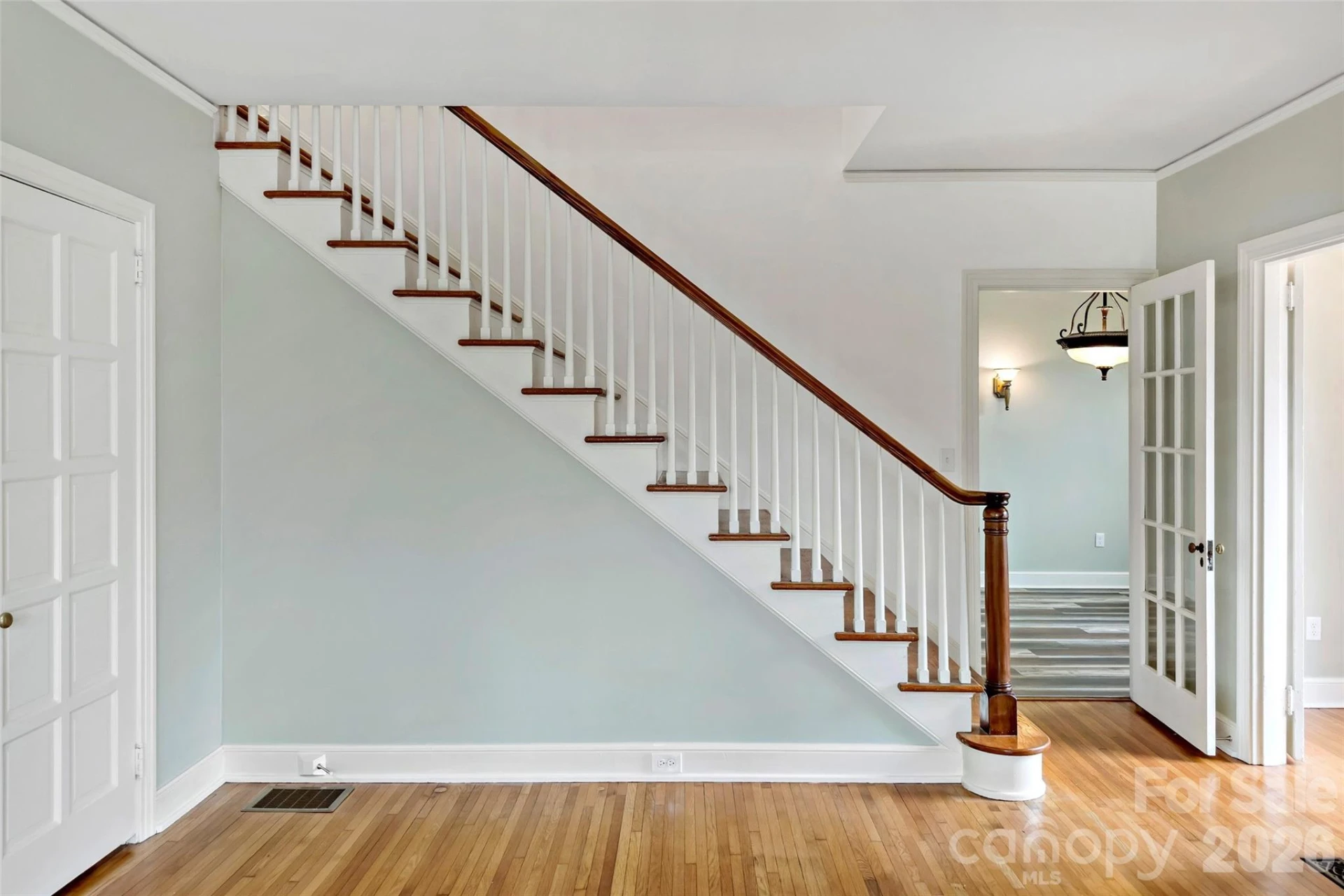 141 N Madison Street - Photo 27