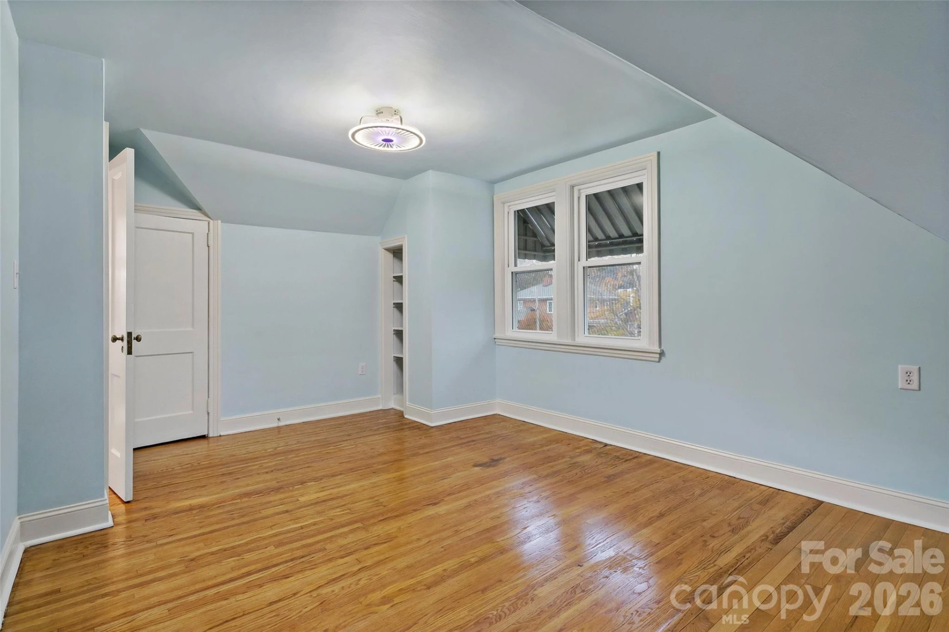 141 N Madison Street - Photo 29