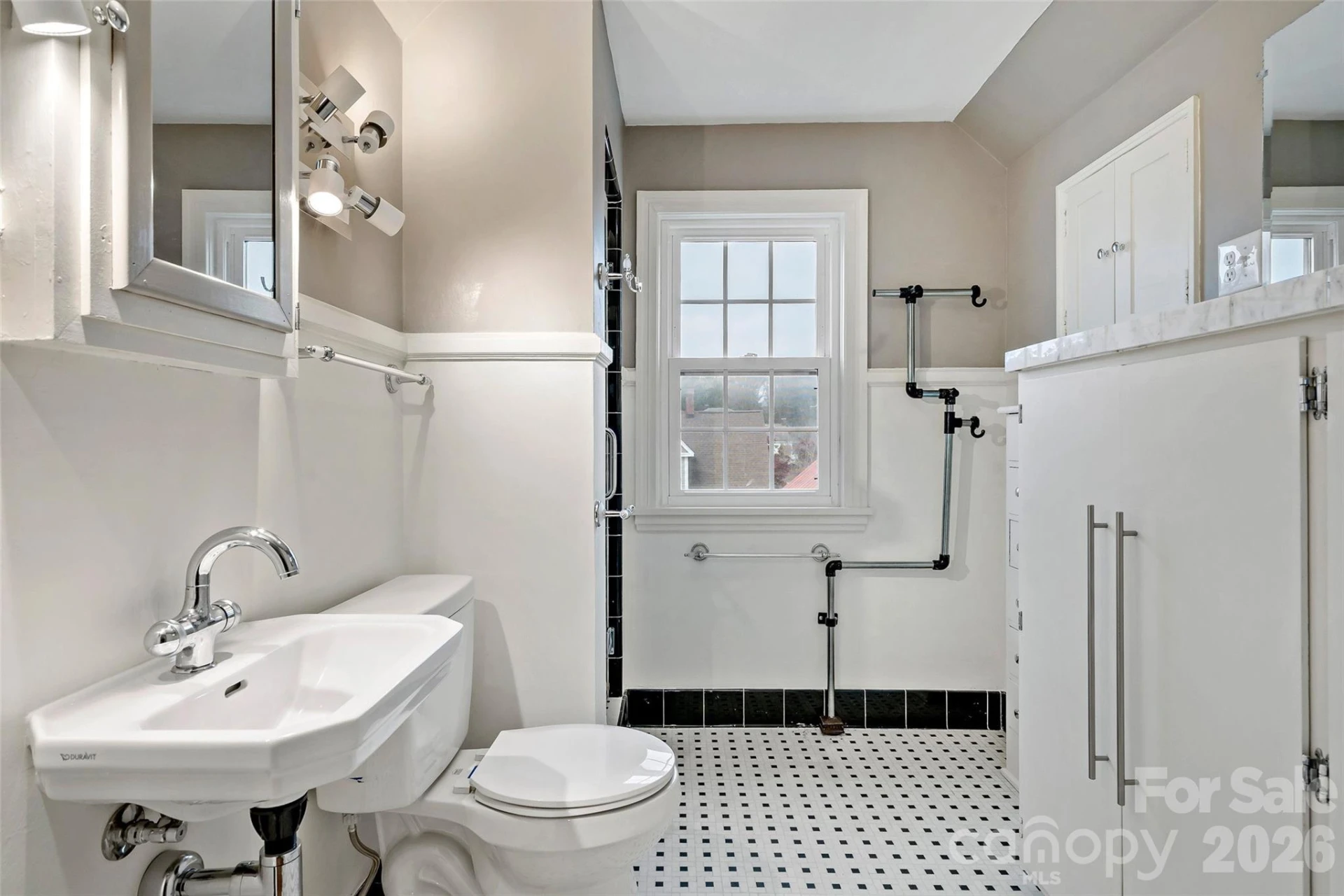 141 N Madison Street - Photo 30