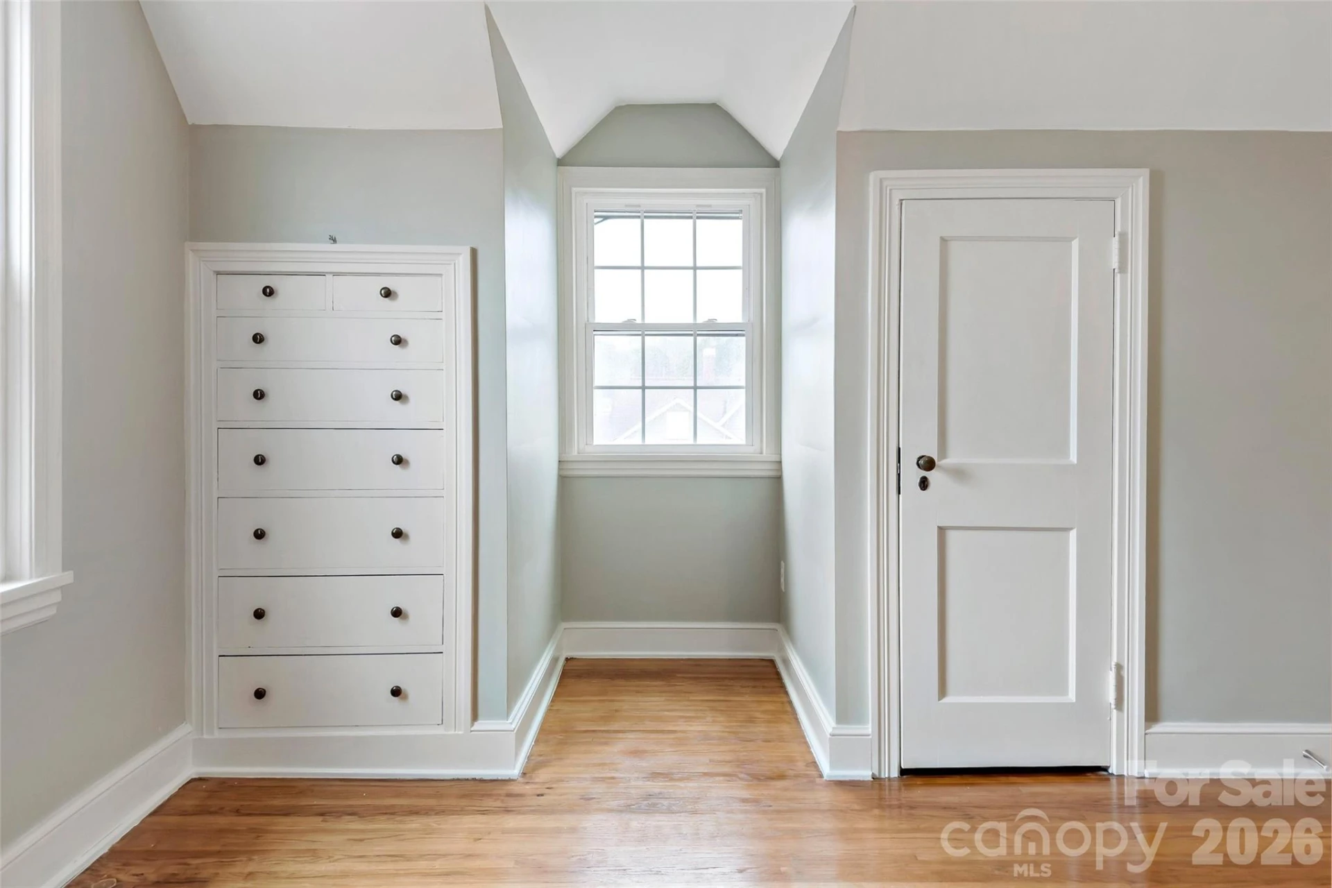 141 N Madison Street - Photo 34