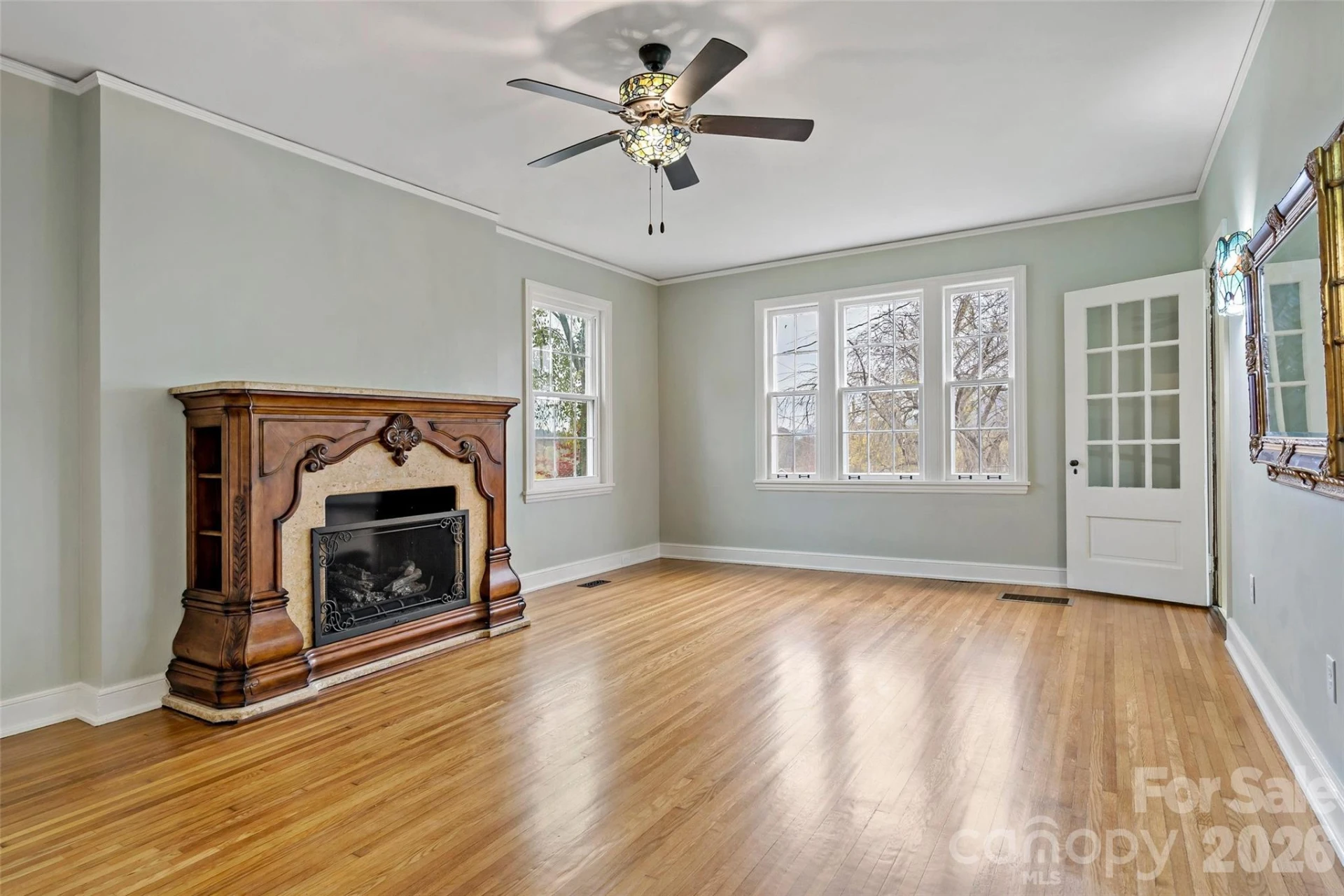 141 N Madison Street - Photo 8