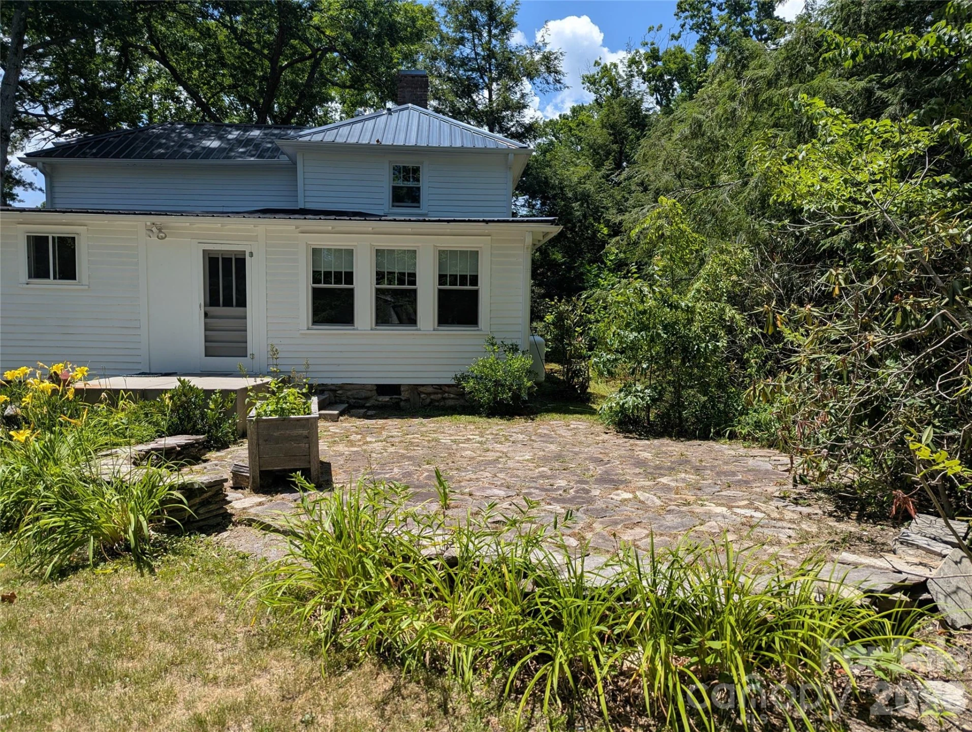 808 Montreat Road - Photo 11