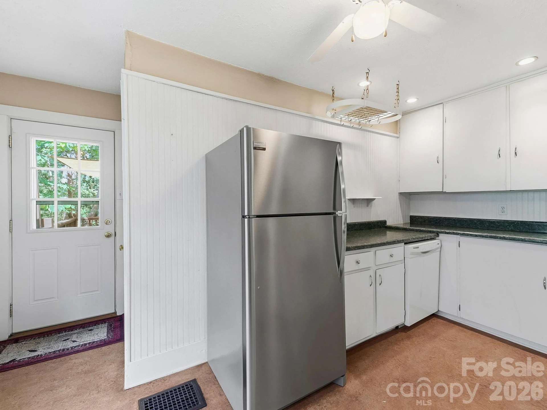 45 Fairfax Avenue - Photo 11