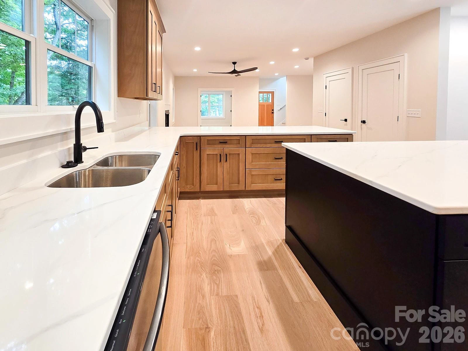 505 S Oconeechee Avenue - Photo 18