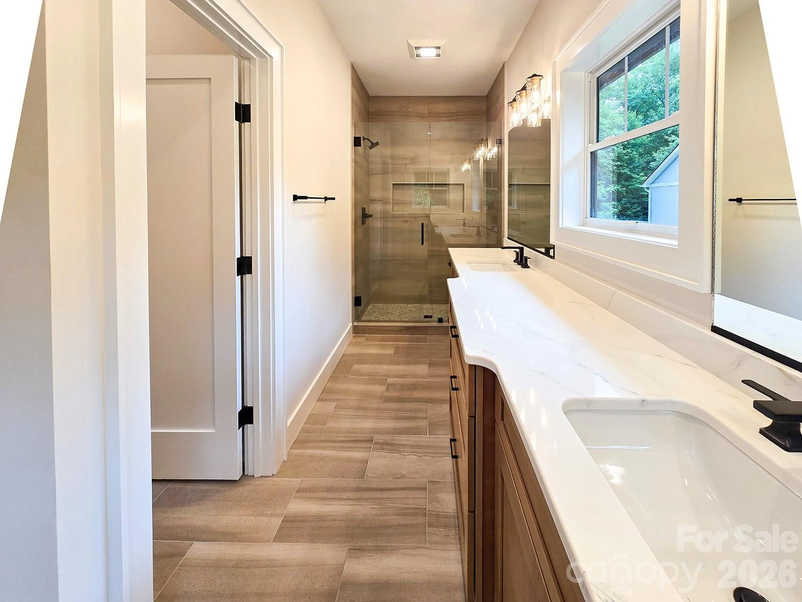 505 S Oconeechee Avenue - Photo 32