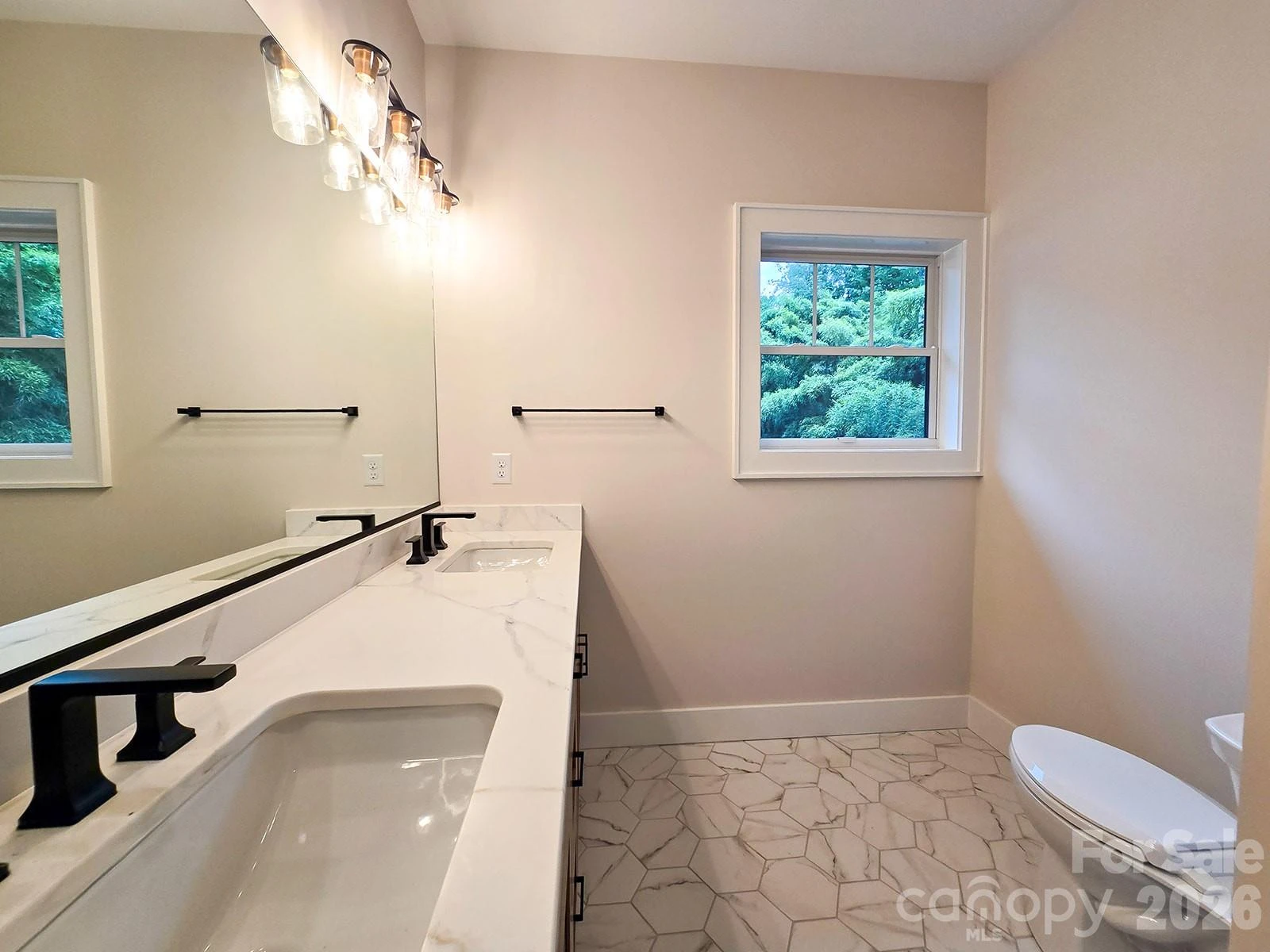 505 S Oconeechee Avenue - Photo 35