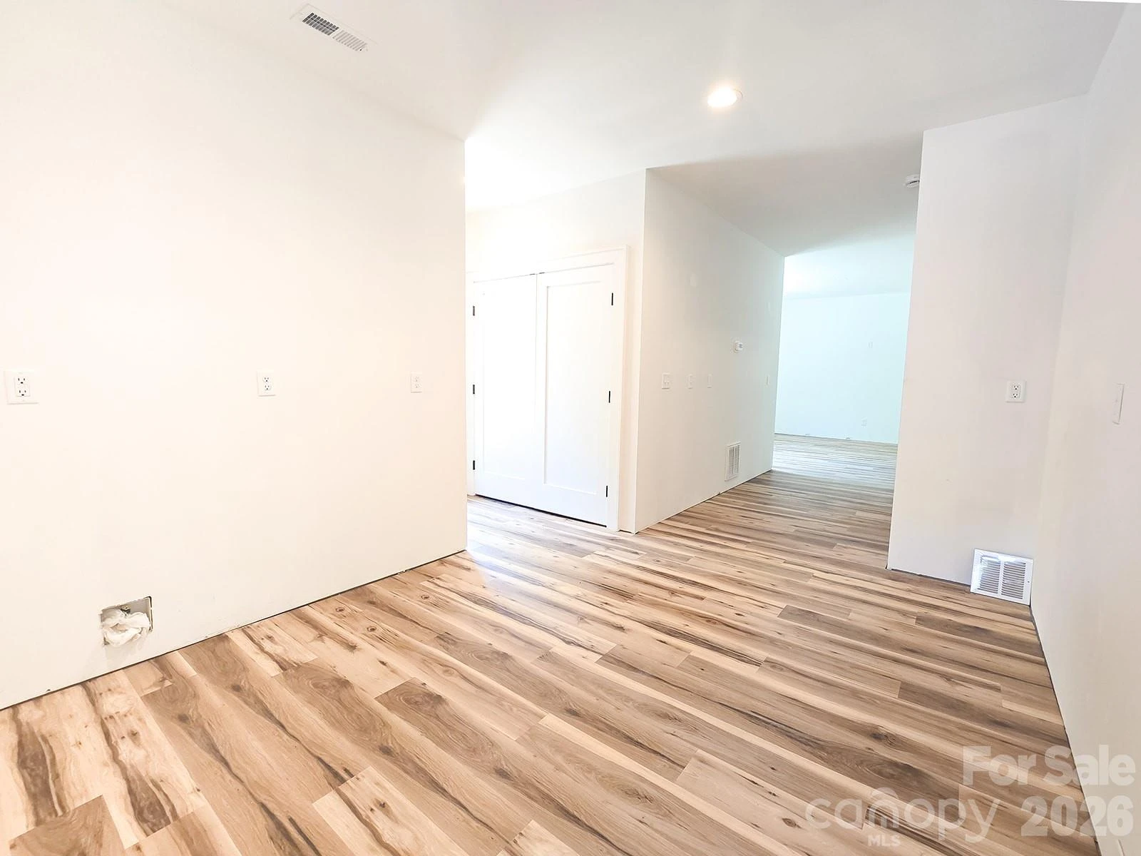 505 S Oconeechee Avenue - Photo 43
