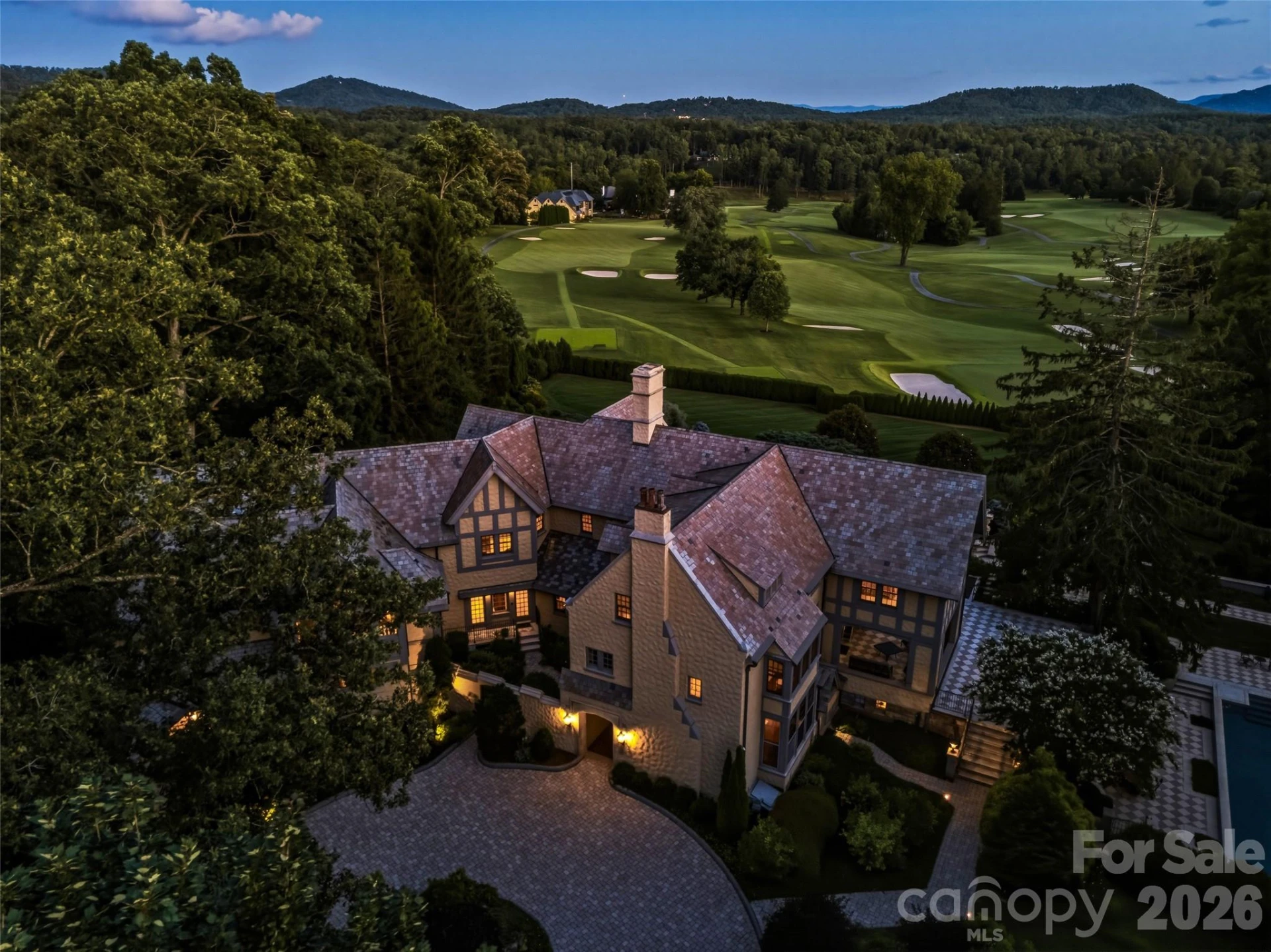 7 Stuyvesant Road - Photo 10