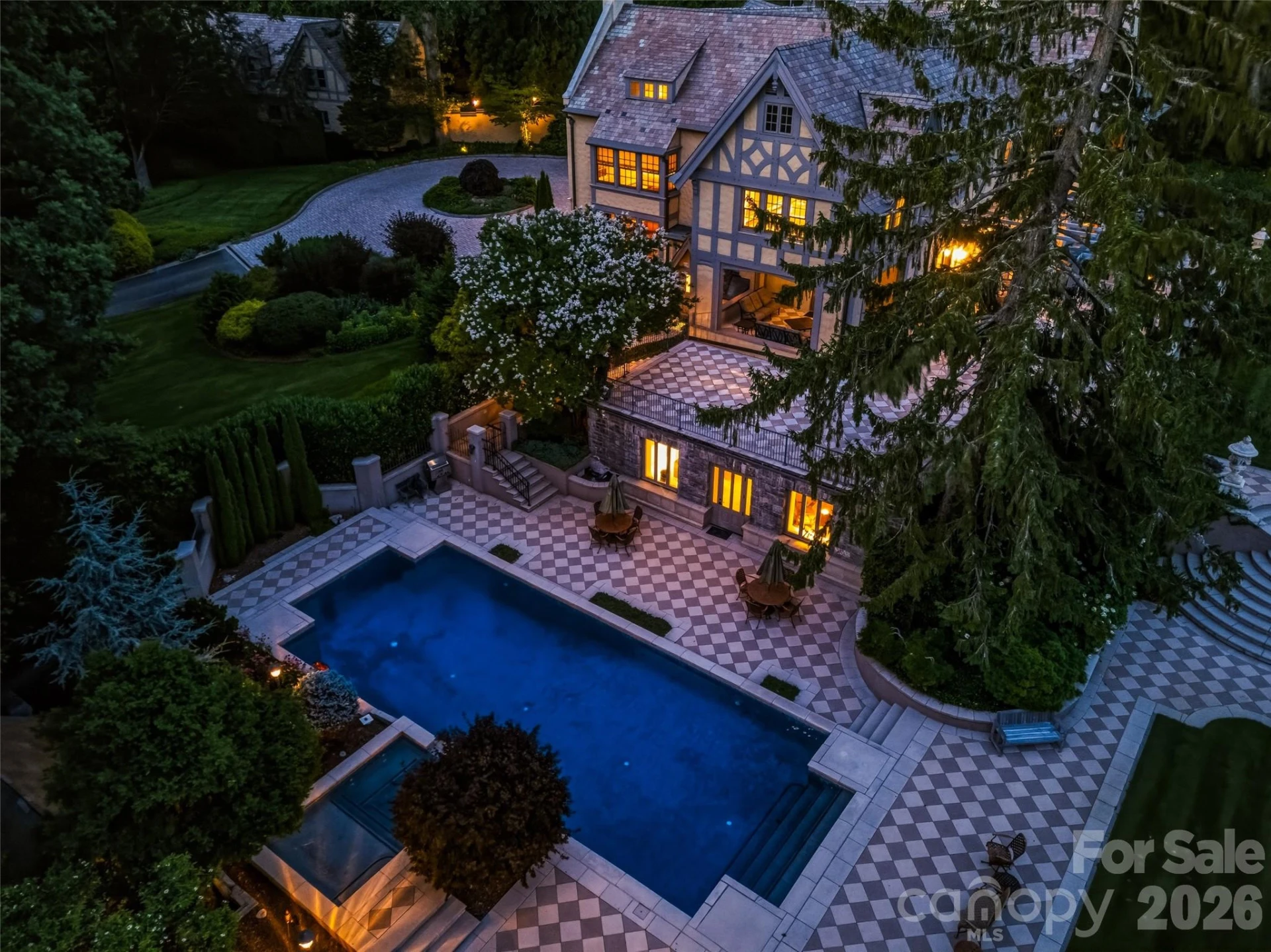 7 Stuyvesant Road - Photo 14