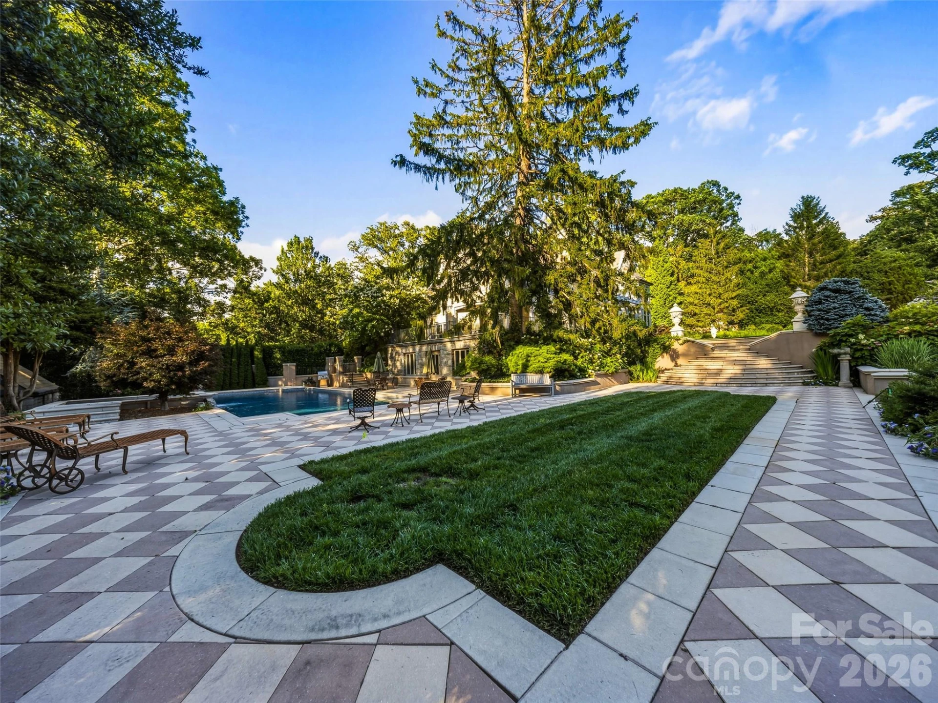 7 Stuyvesant Road - Photo 18