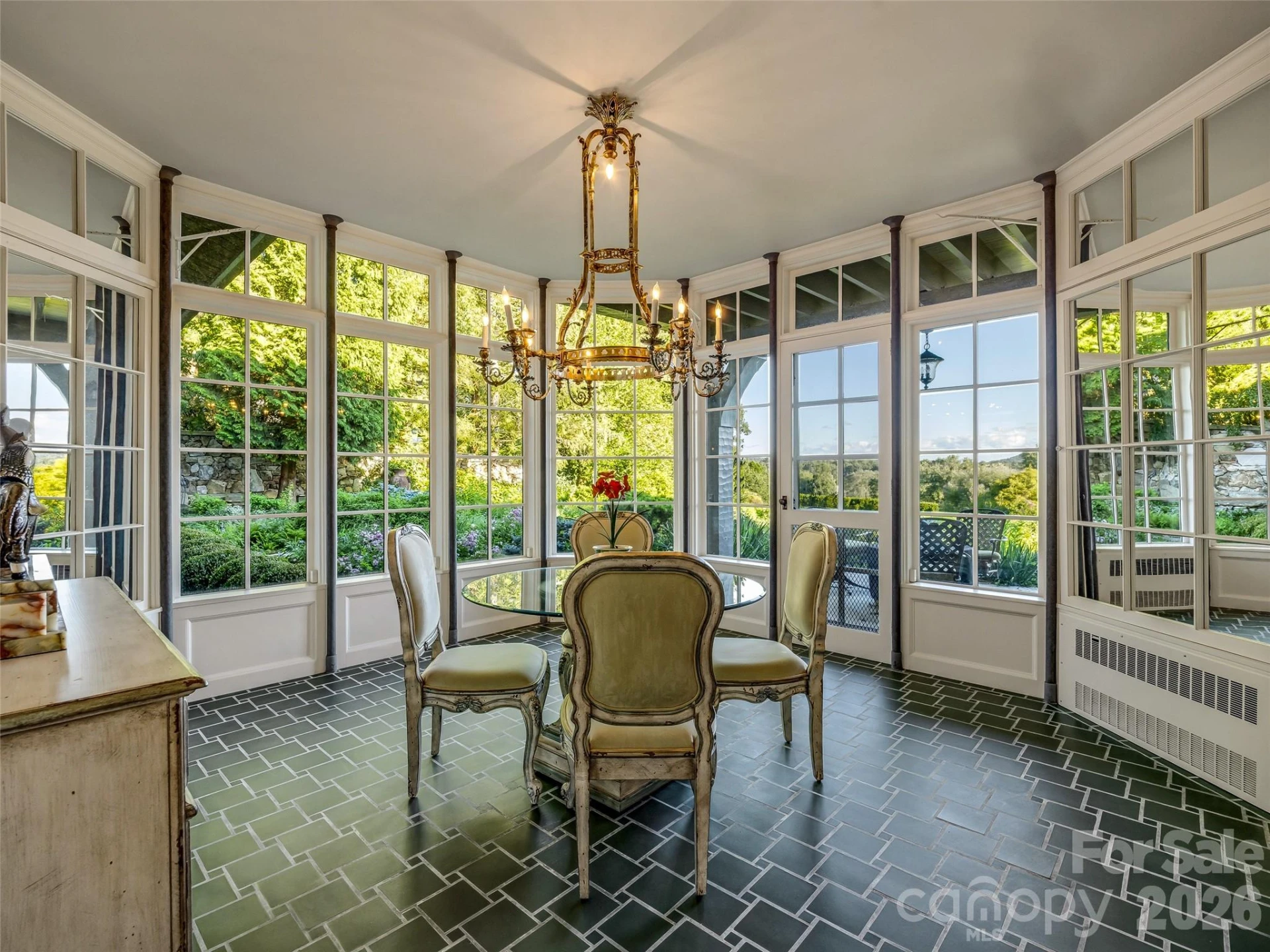 7 Stuyvesant Road - Photo 26