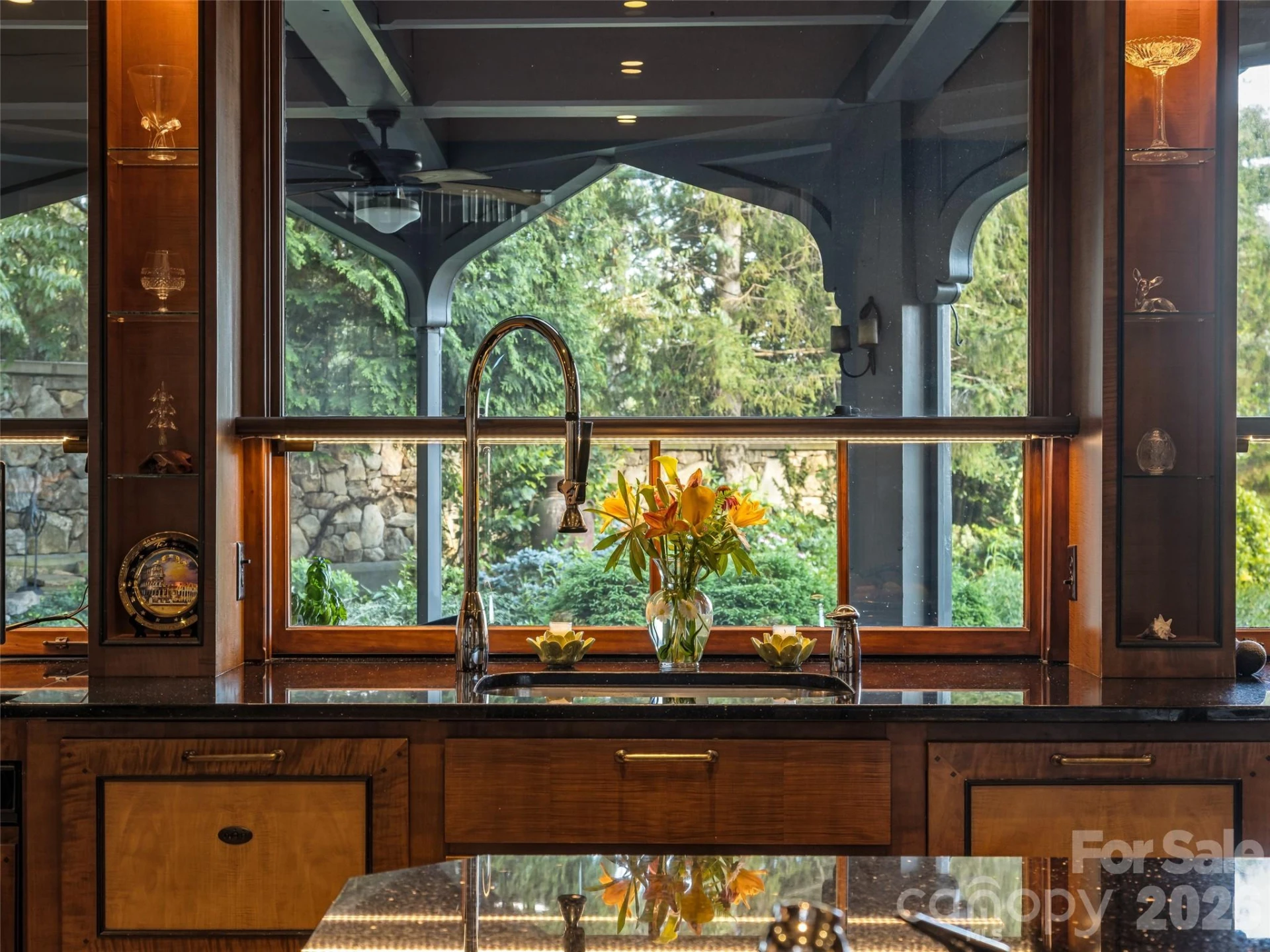 7 Stuyvesant Road - Photo 34