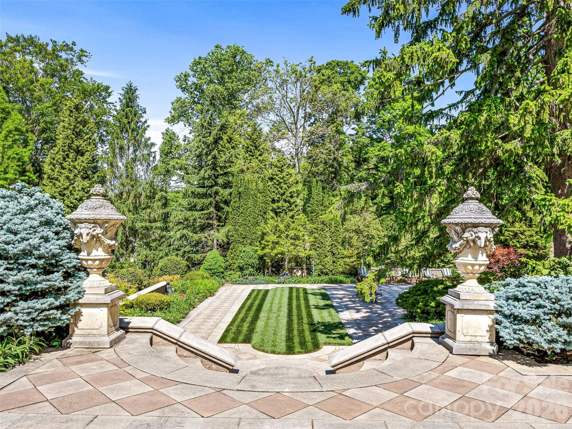 7 Stuyvesant Road - Photo 47