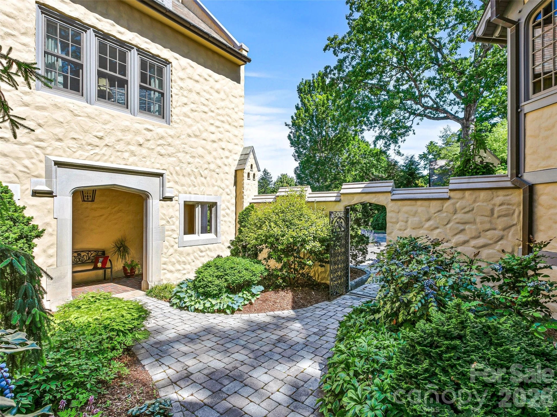 7 Stuyvesant Road - Photo 48