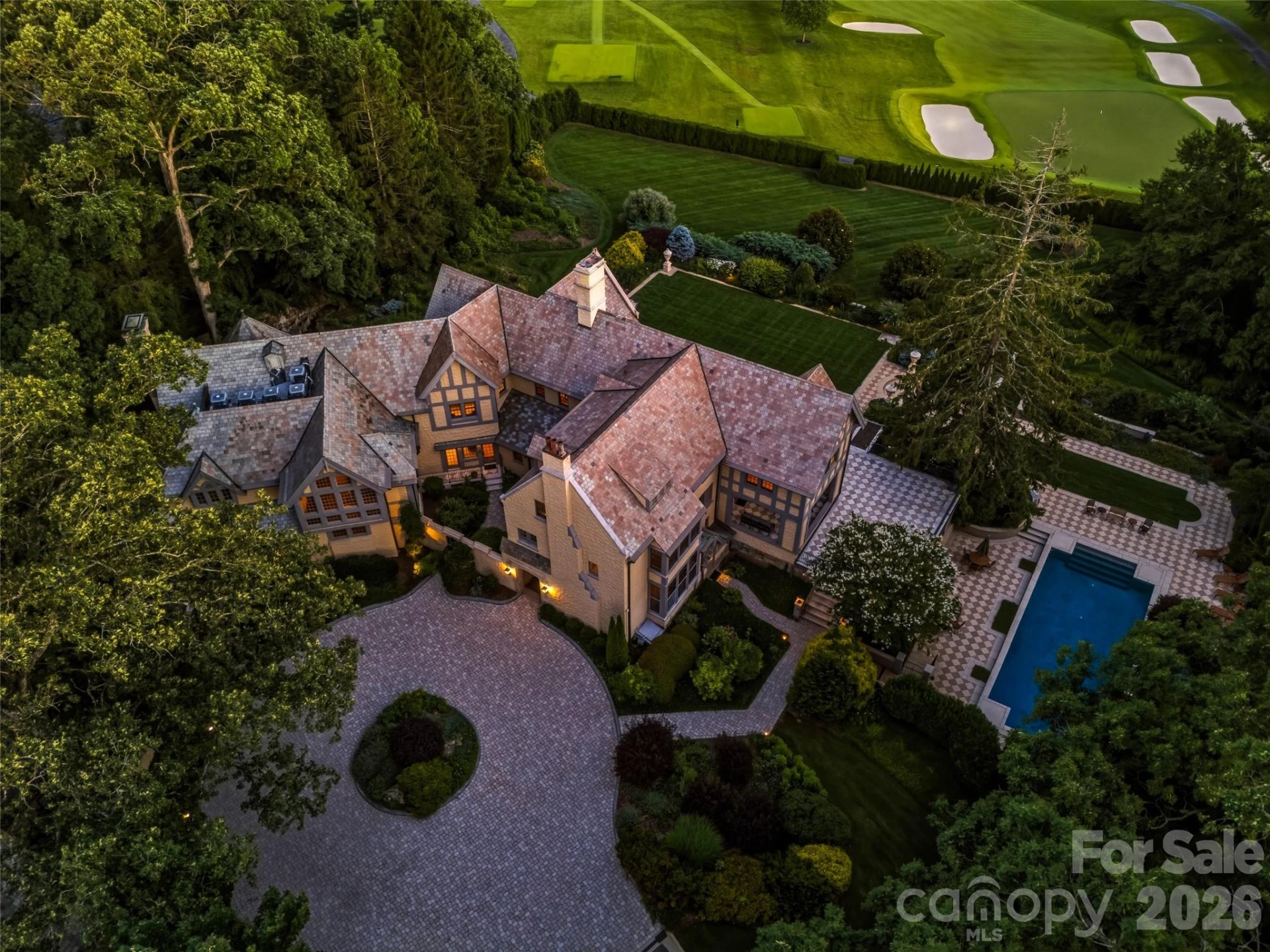 7 Stuyvesant Road - Photo 8