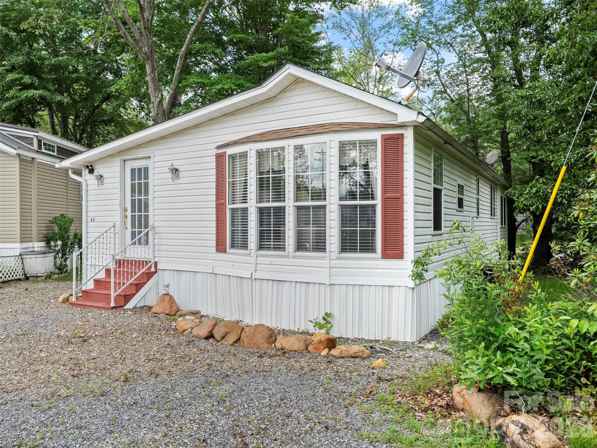 43 Pike Point