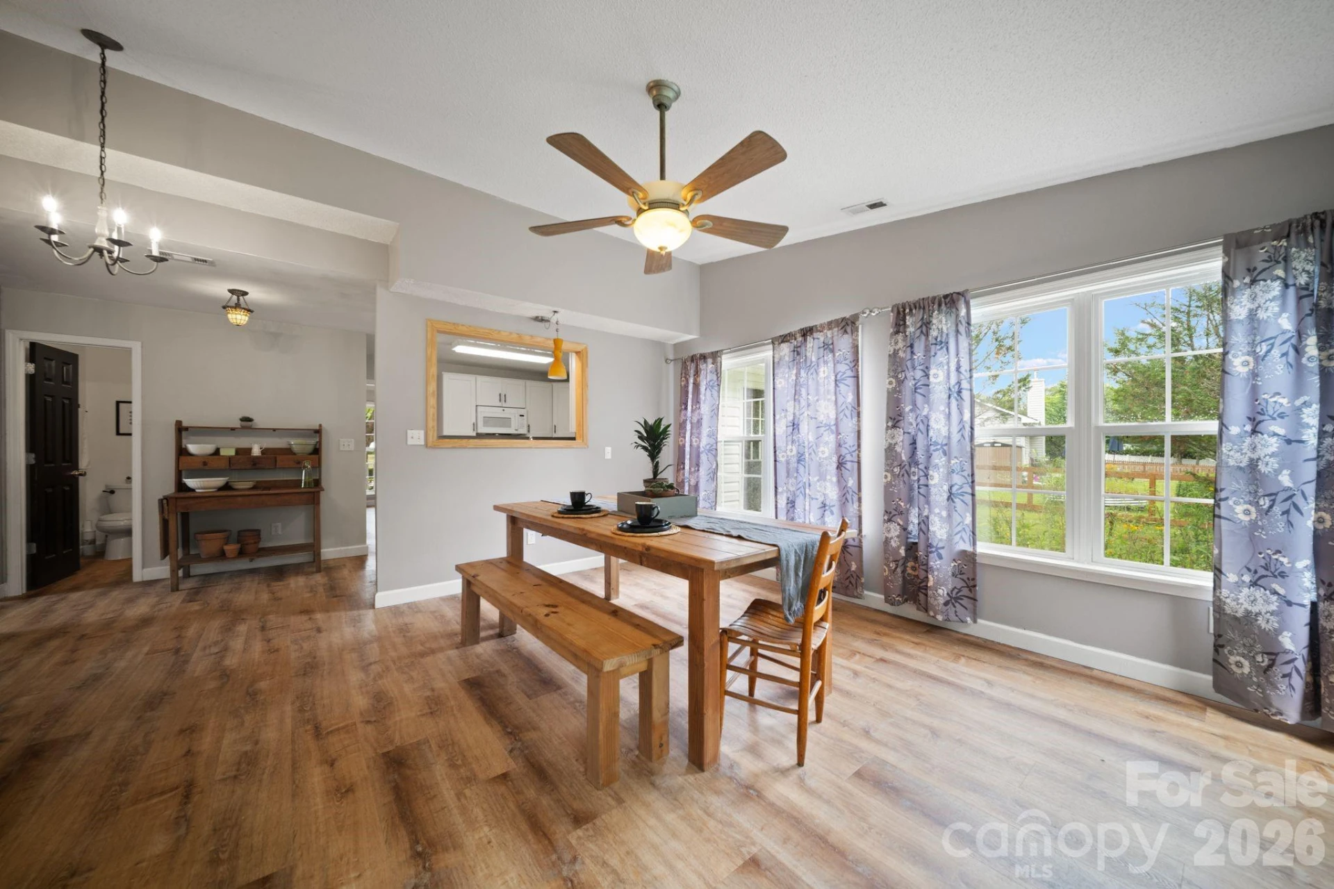 1040 Thorncrest Drive - Photo 18