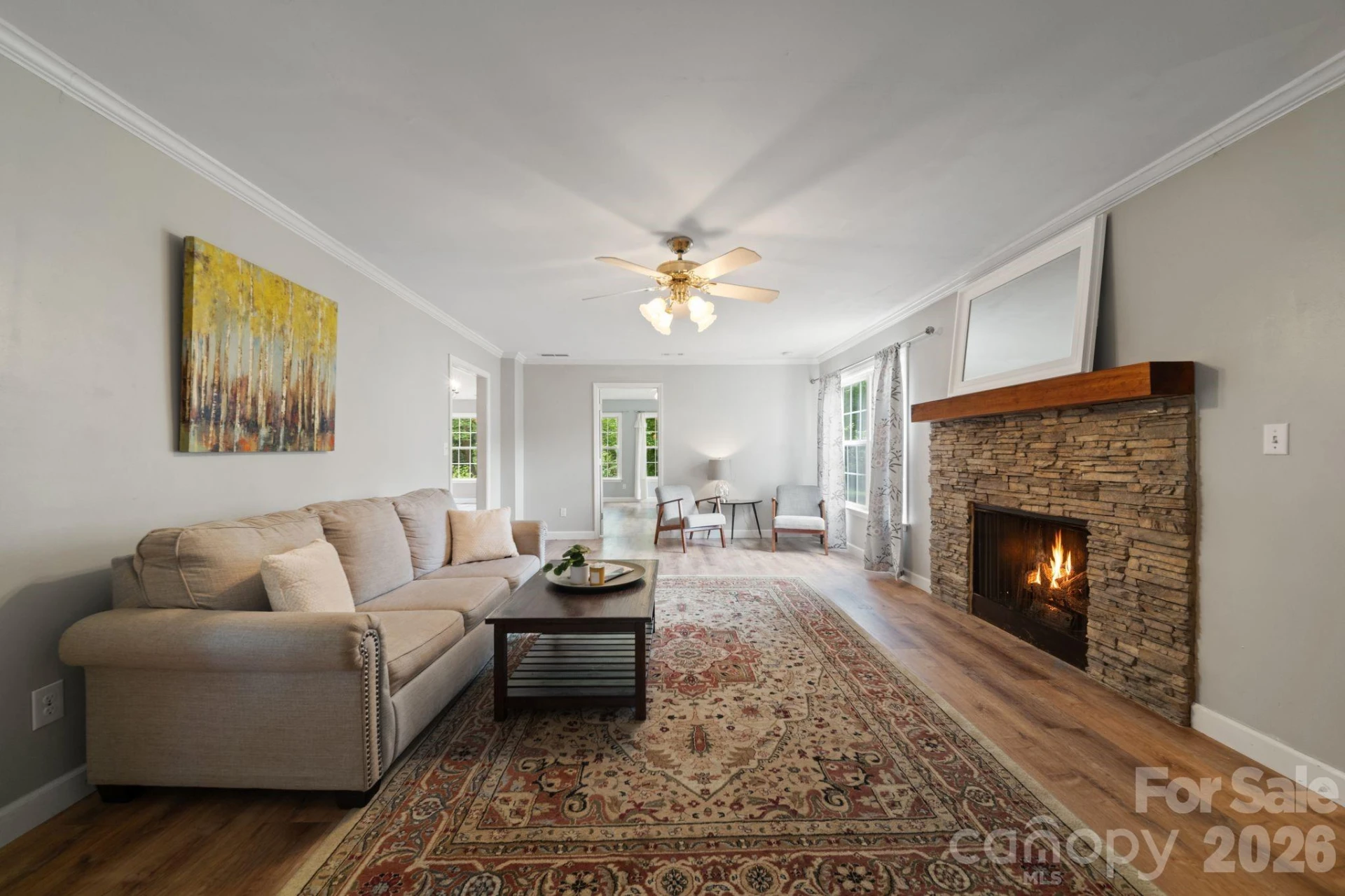 1040 Thorncrest Drive - Photo 7