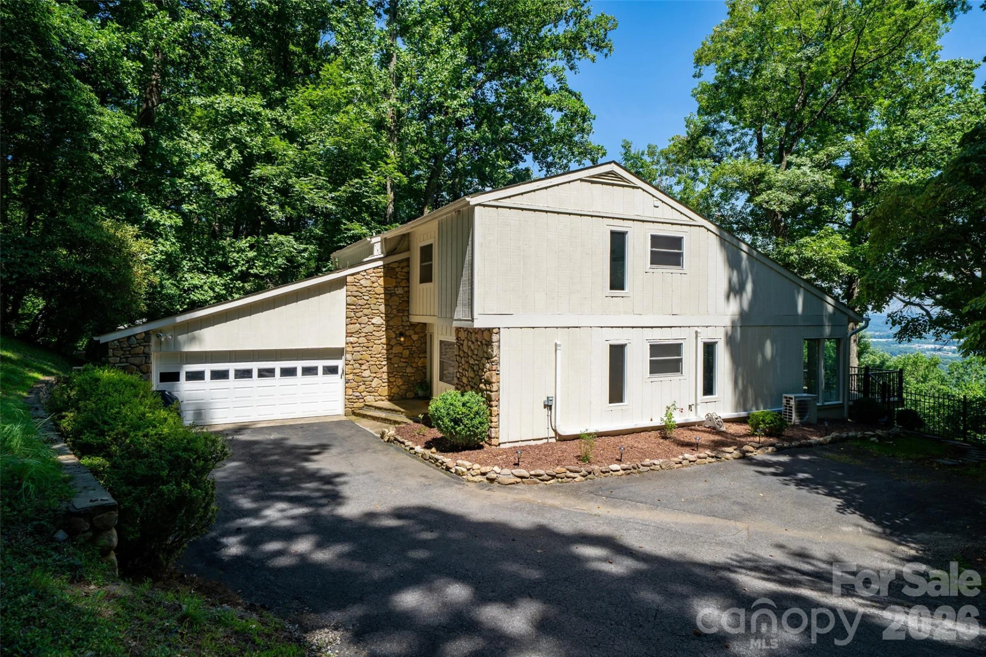 27 Walnut Drive - Photo 2
