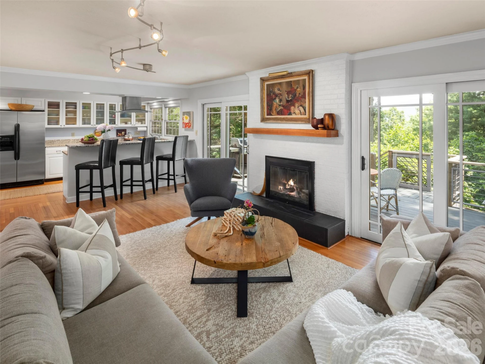 528 N Griffing Boulevard - Photo 8