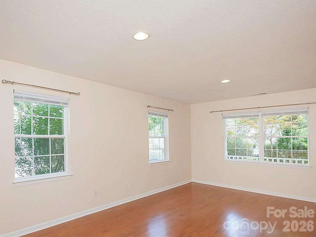 17 Pinecrest Drive - Photo 7