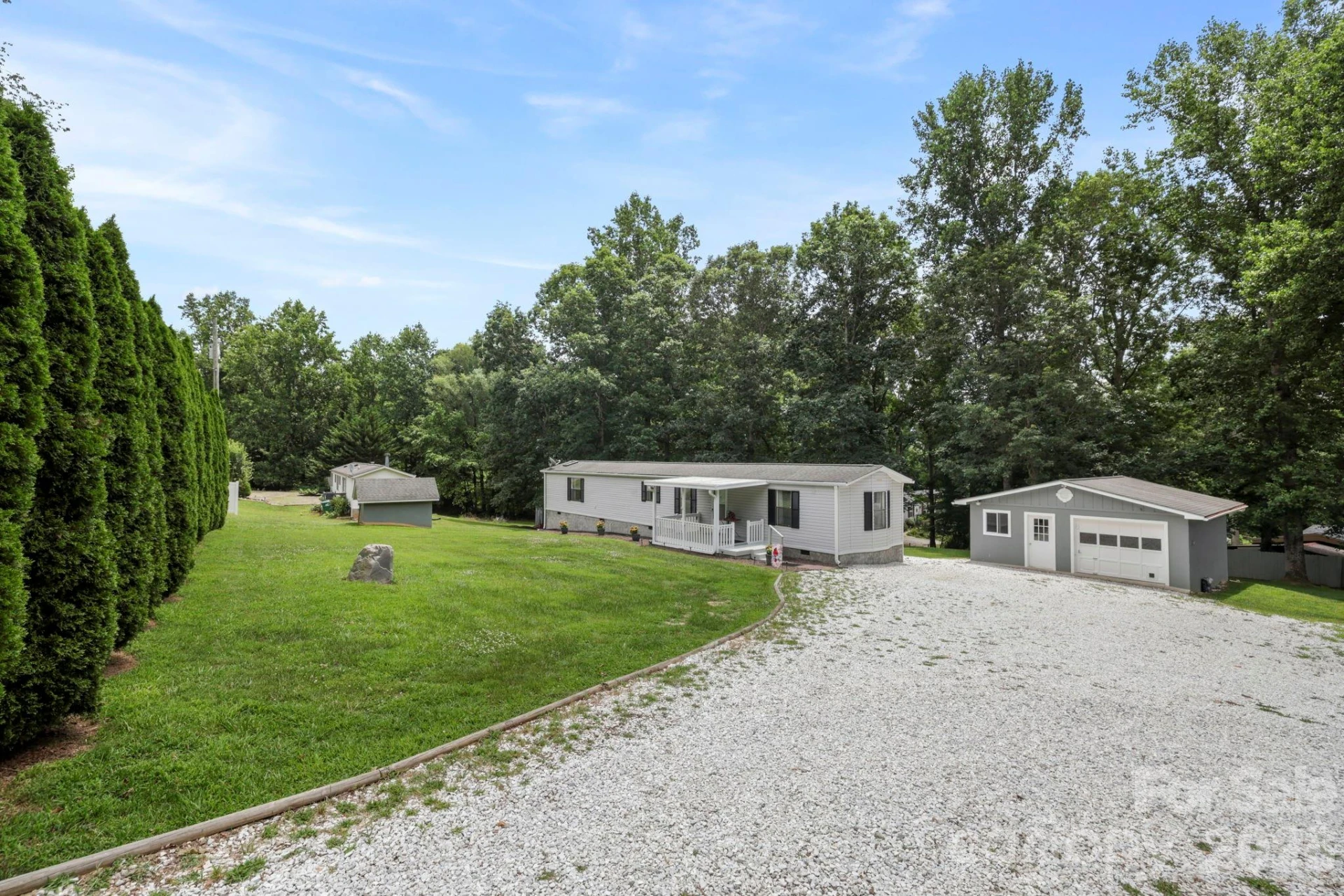 229 Concord Road - Photo 4