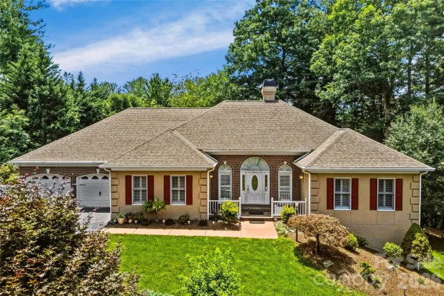 200 Teaberry Lane, Hendersonville, NC, 28739