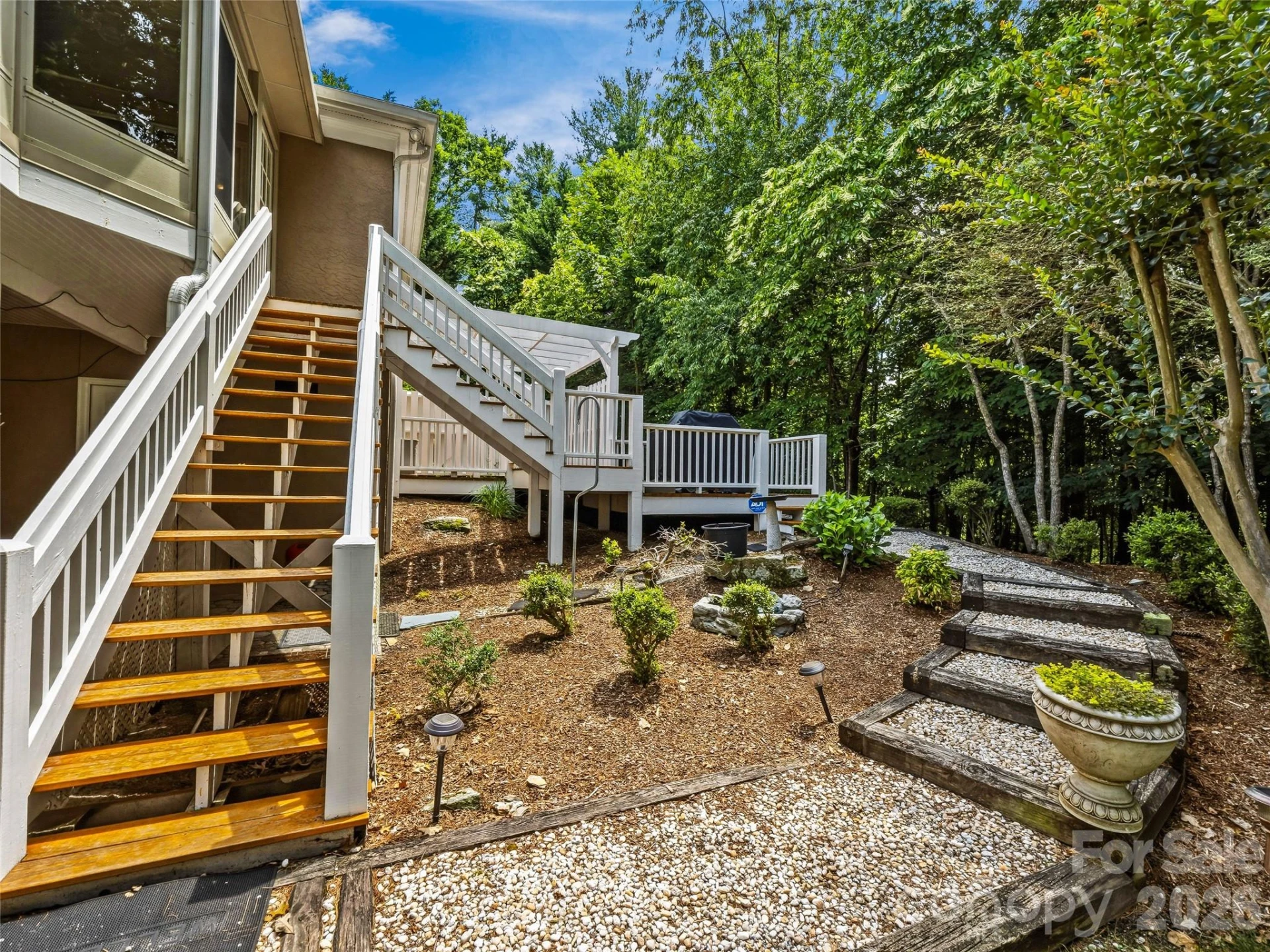 200 Teaberry Lane - Photo 28