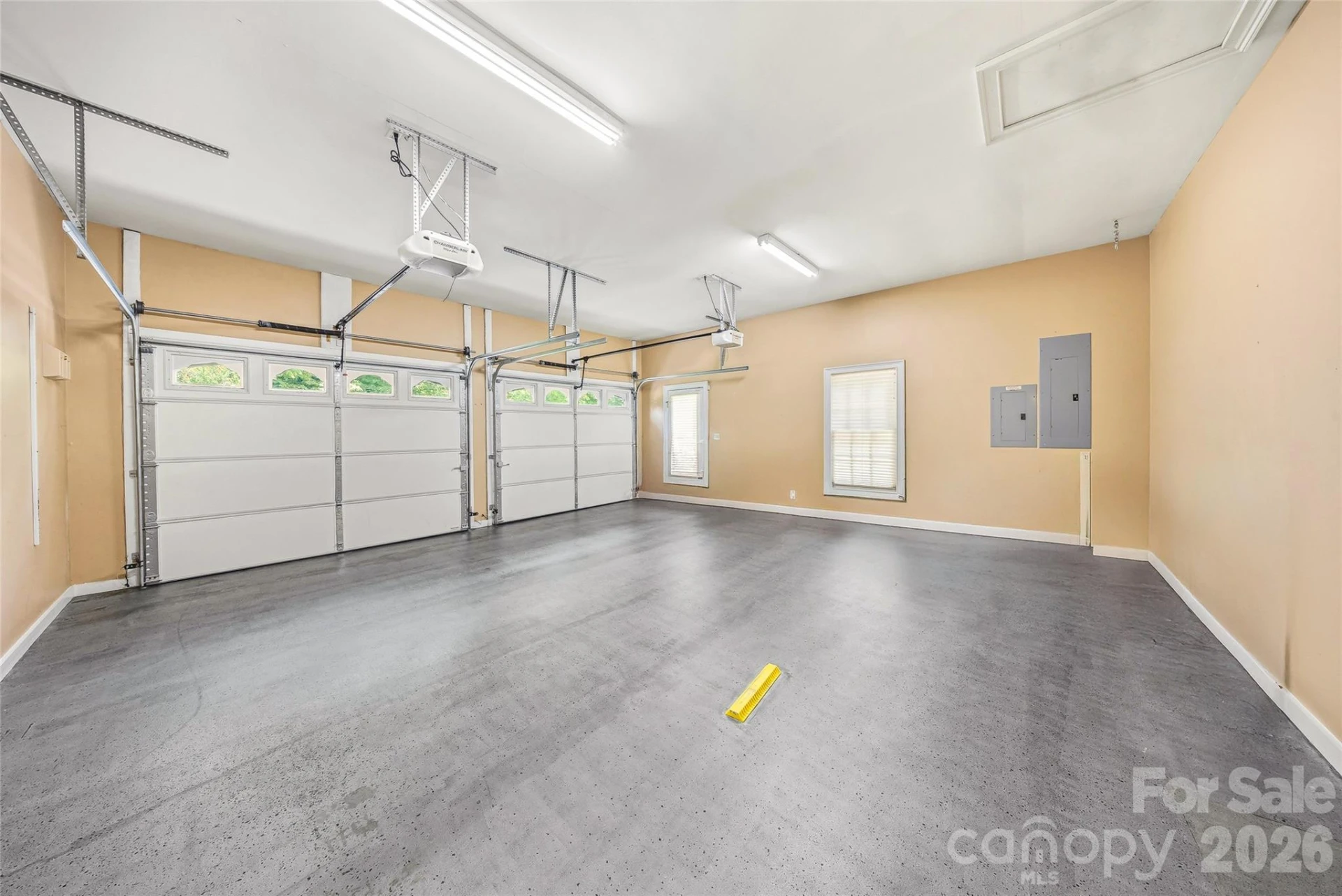 200 Teaberry Lane - Photo 32