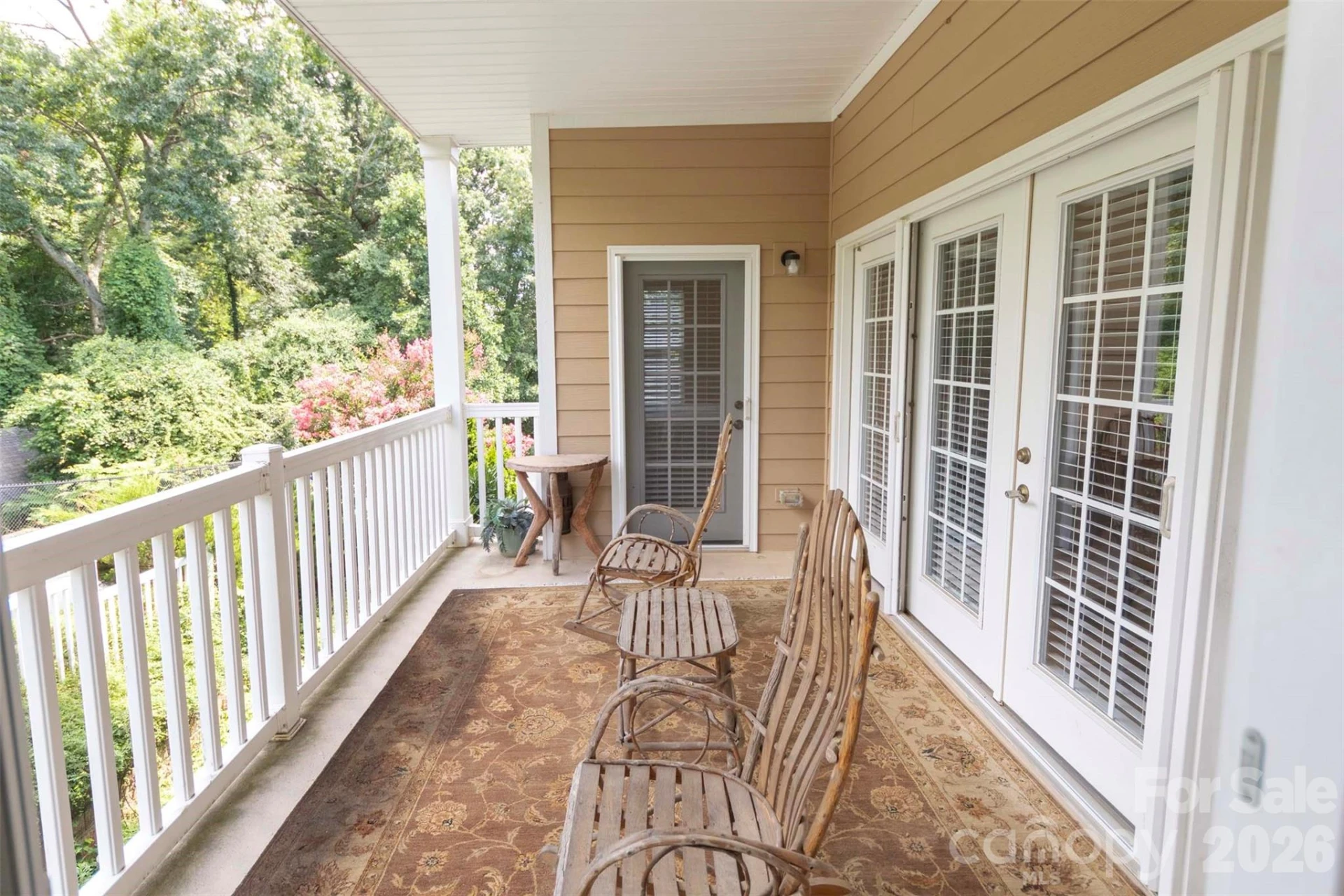 40 Hyannis Drive - Photo 18