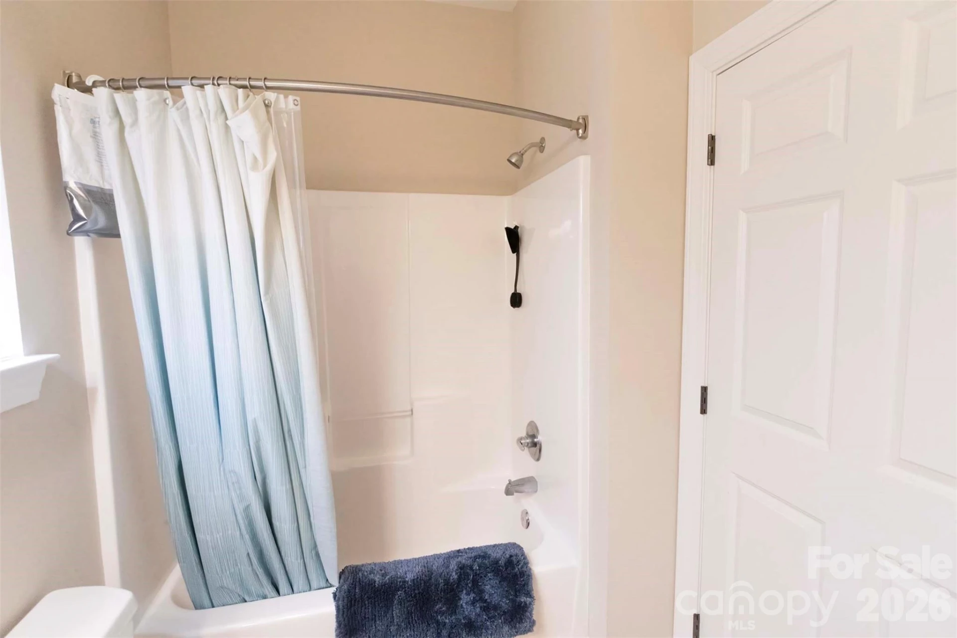 40 Hyannis Drive - Photo 23