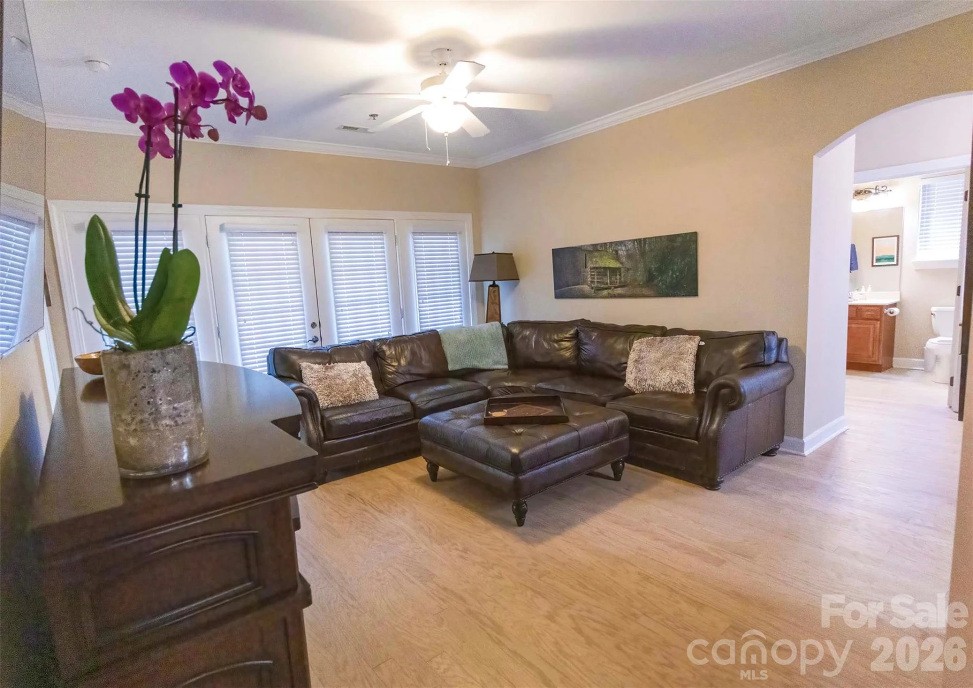 40 Hyannis Drive - Photo 4