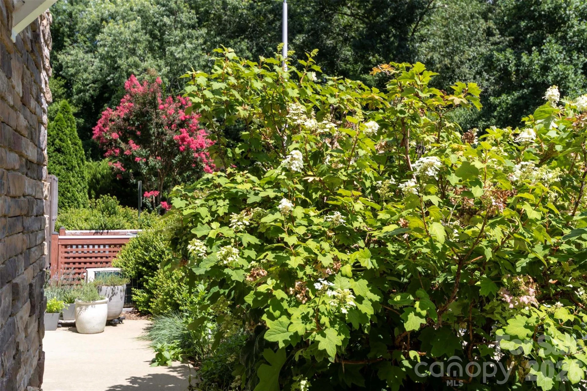 40 Hyannis Drive - Photo 31