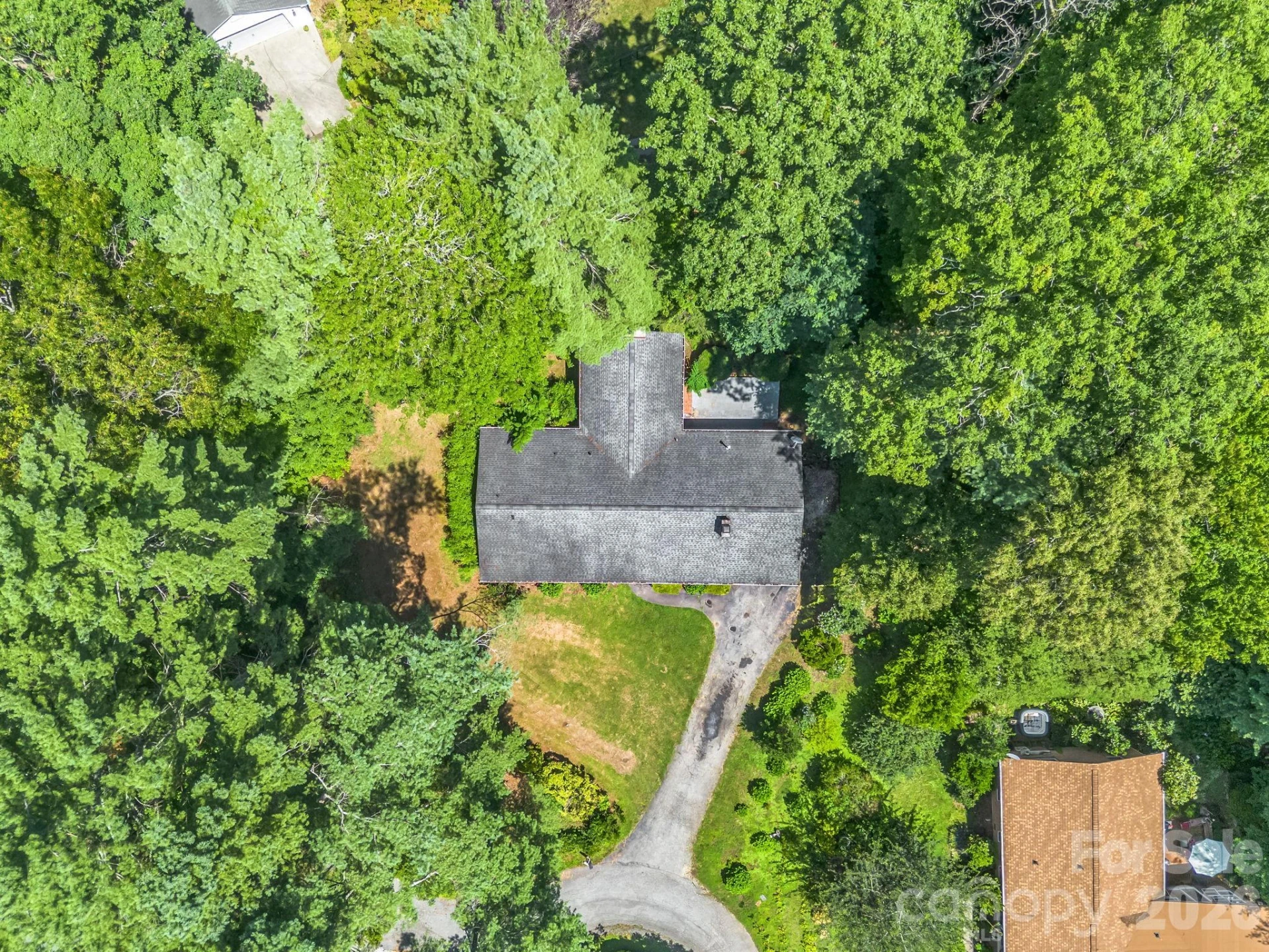 926 Toxaway Court - Photo 18