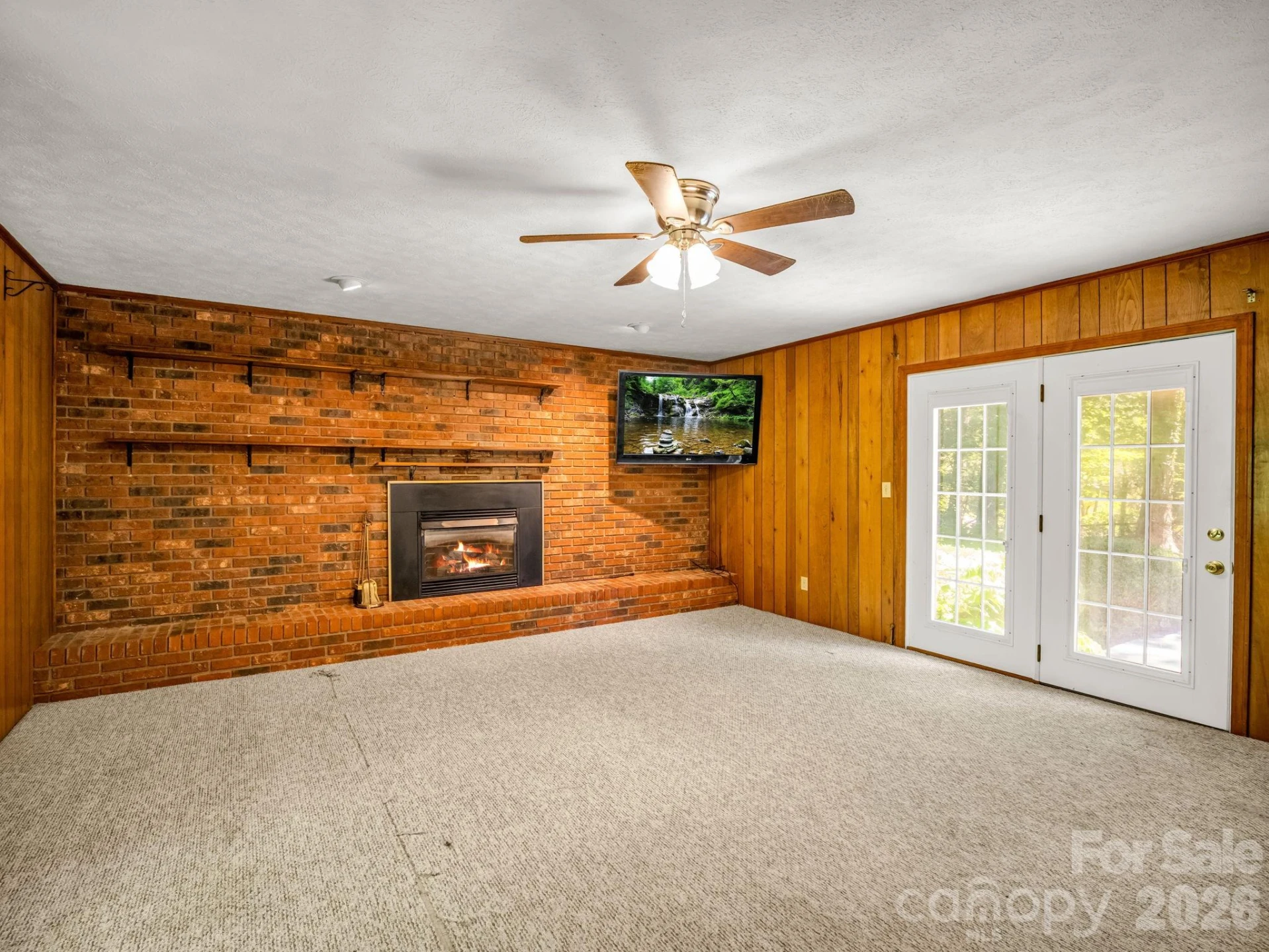926 Toxaway Court - Photo 7