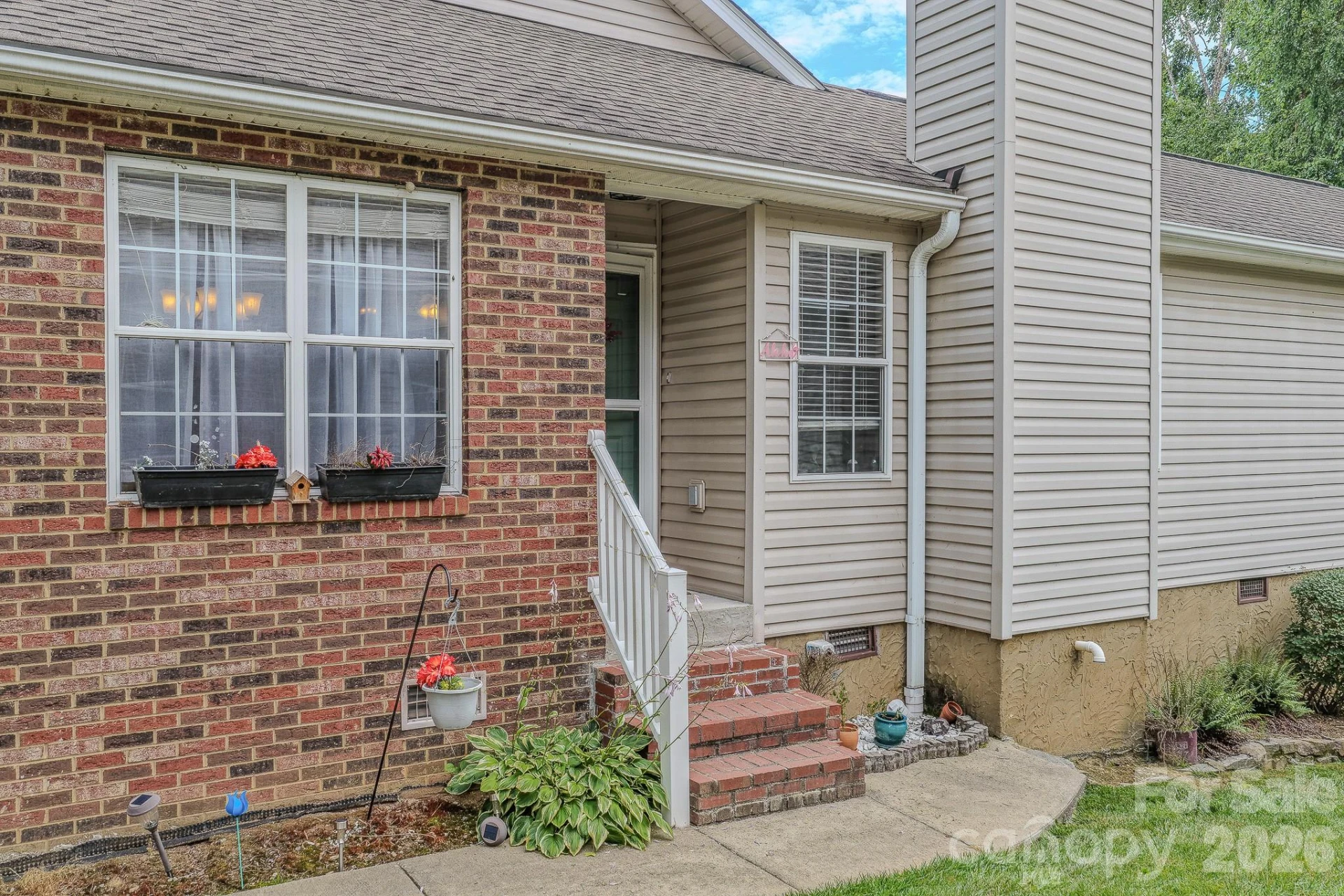 39 N Creekside Court - Photo 2