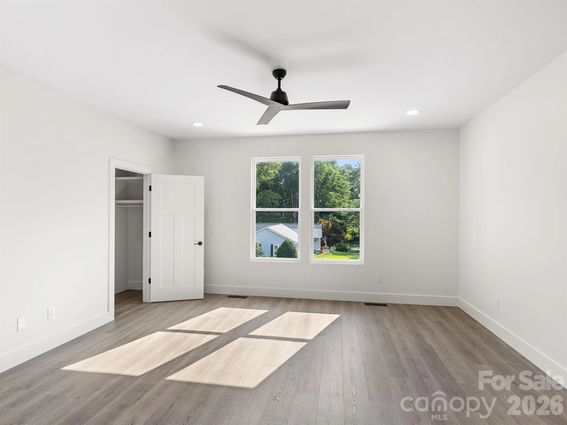27 Klimovych Road - Photo 13