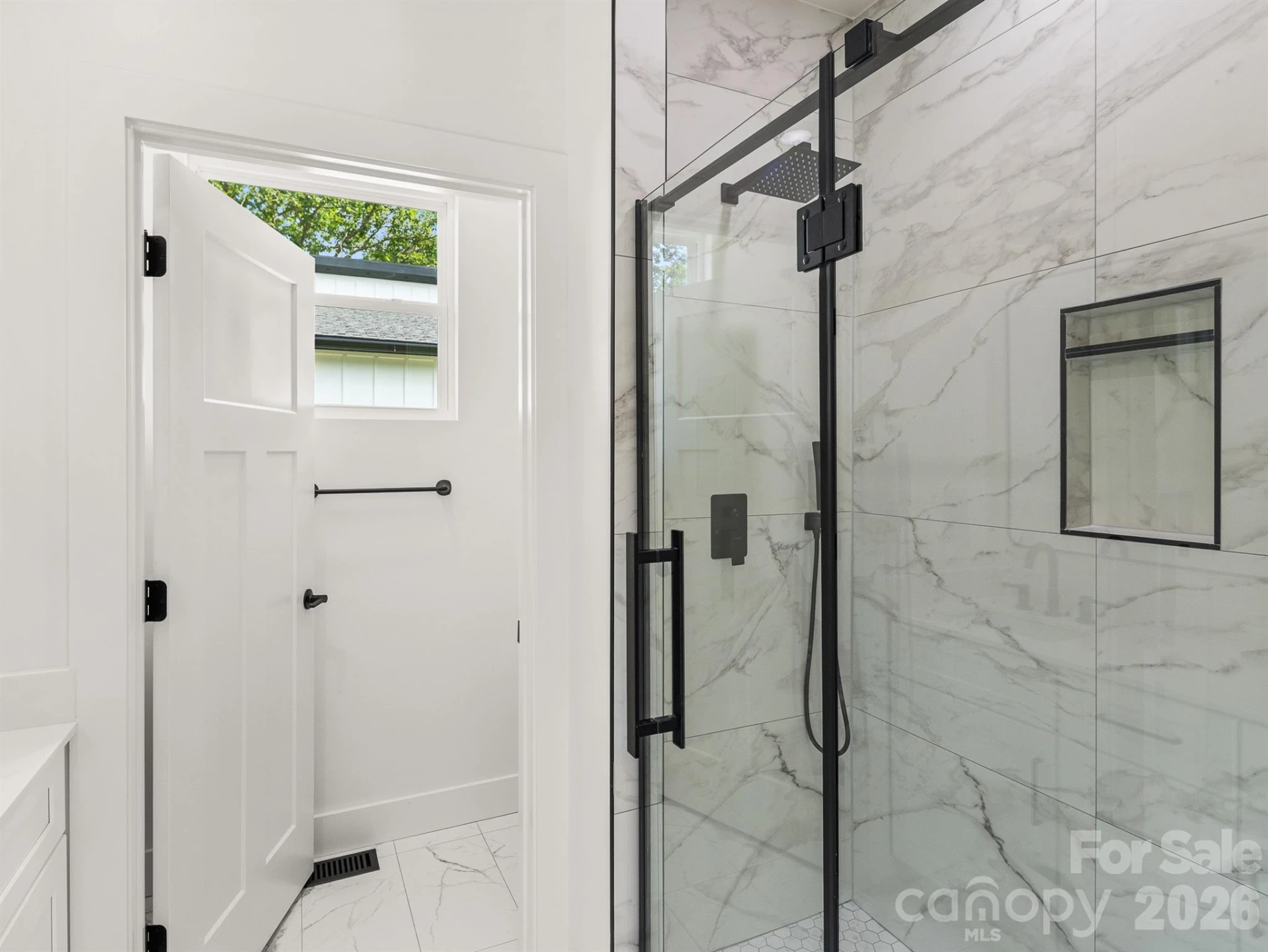 27 Klimovych Road - Photo 18
