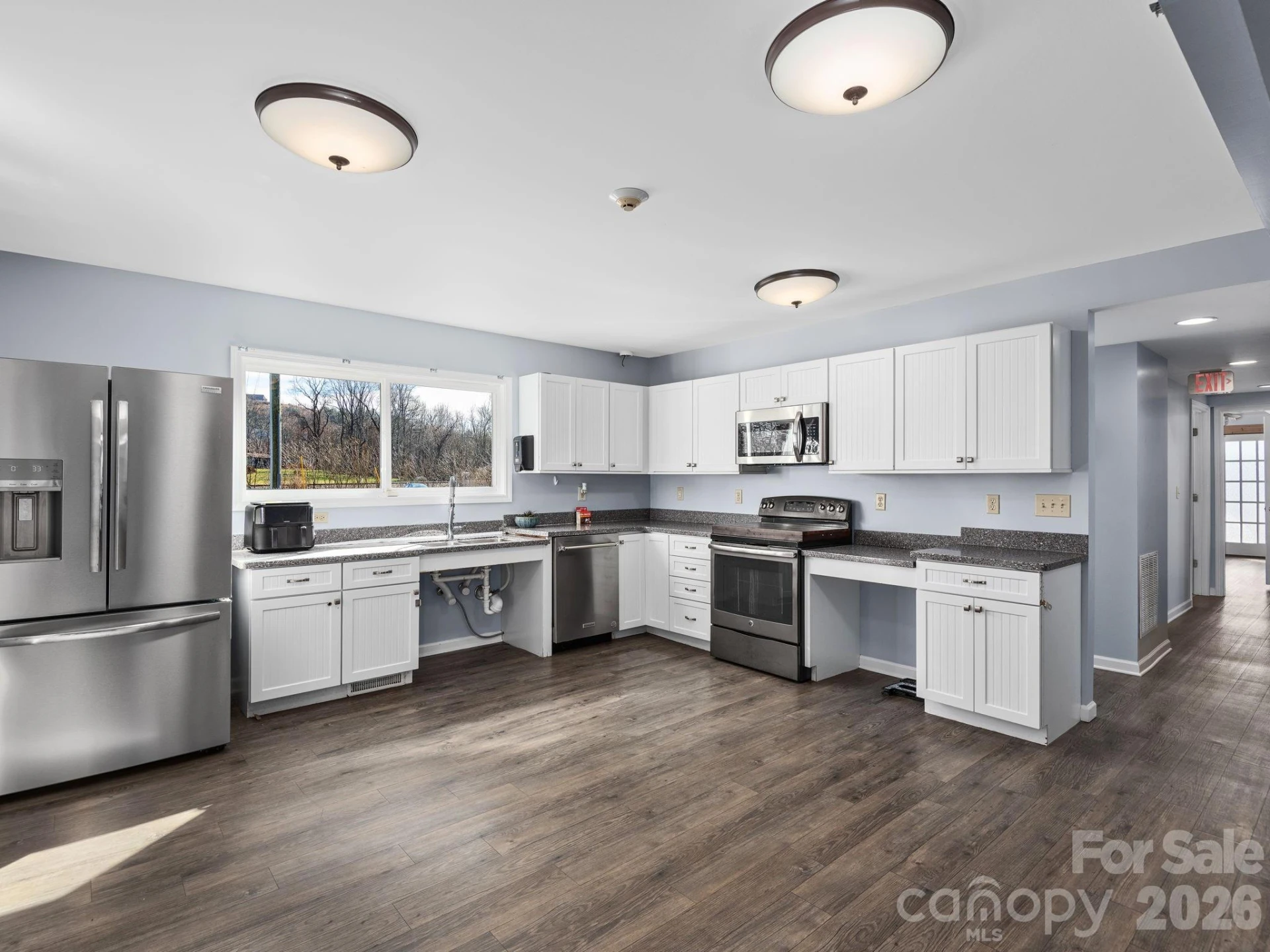 5030 Hendersonville Road - Photo 14