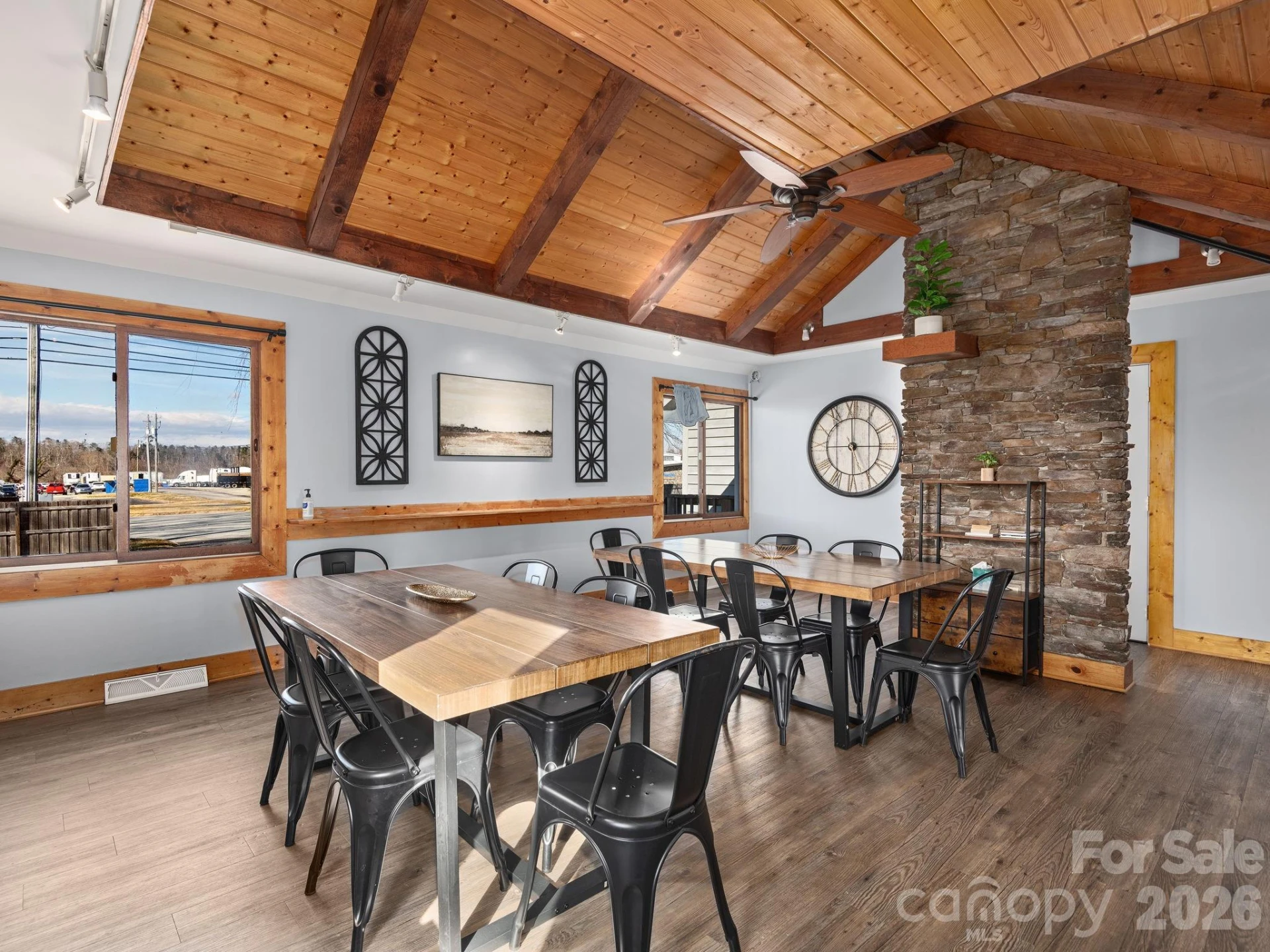 5030 Hendersonville Road - Photo 17