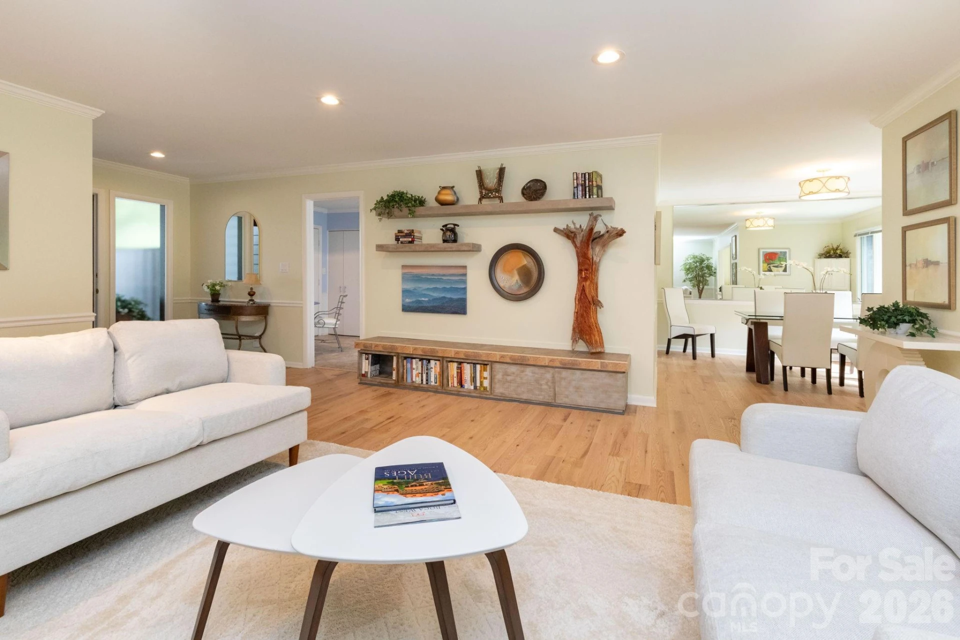 301 Crowfields Lane - Photo 4