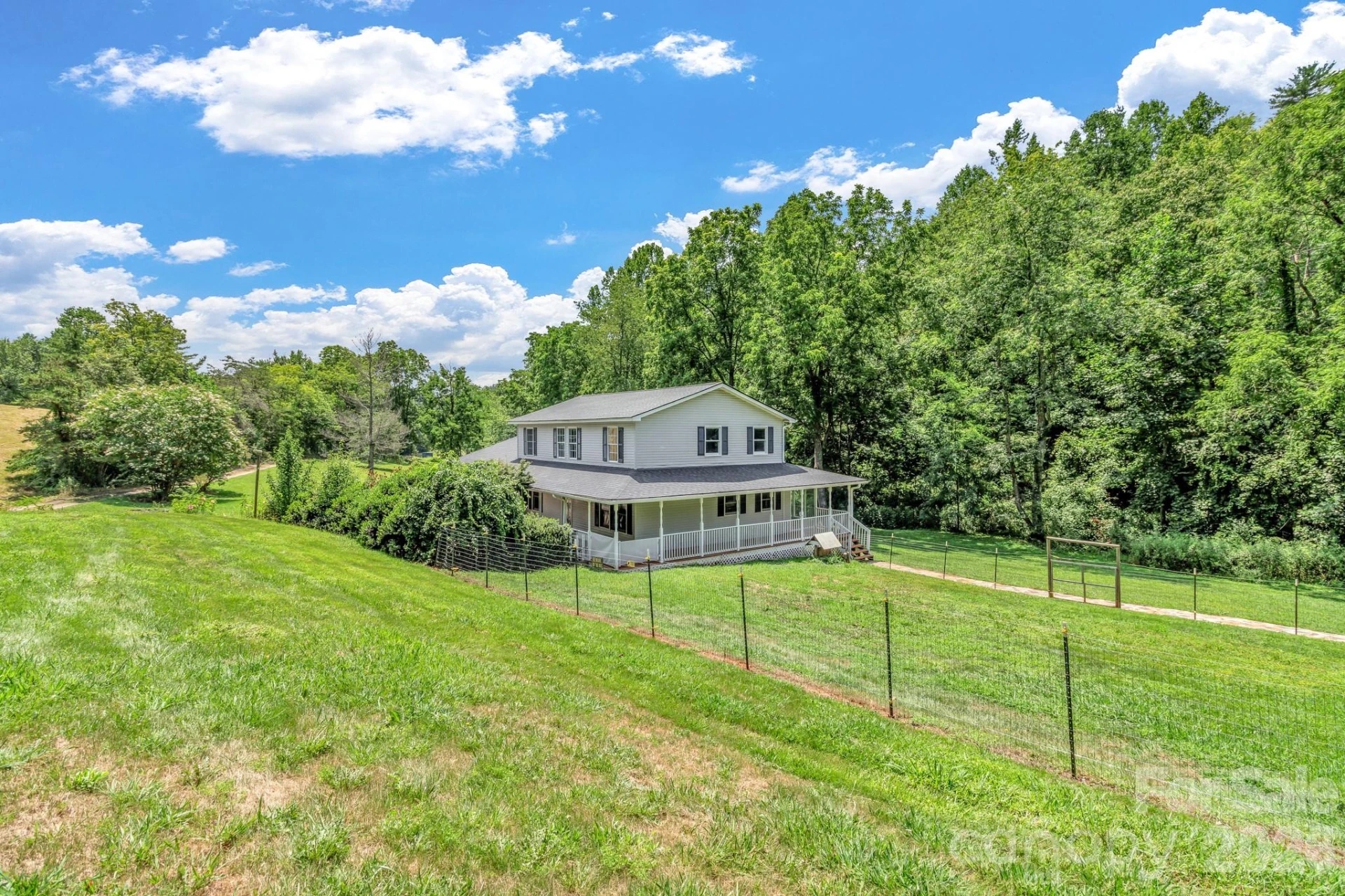 11 Aquarian Way - Photo 3