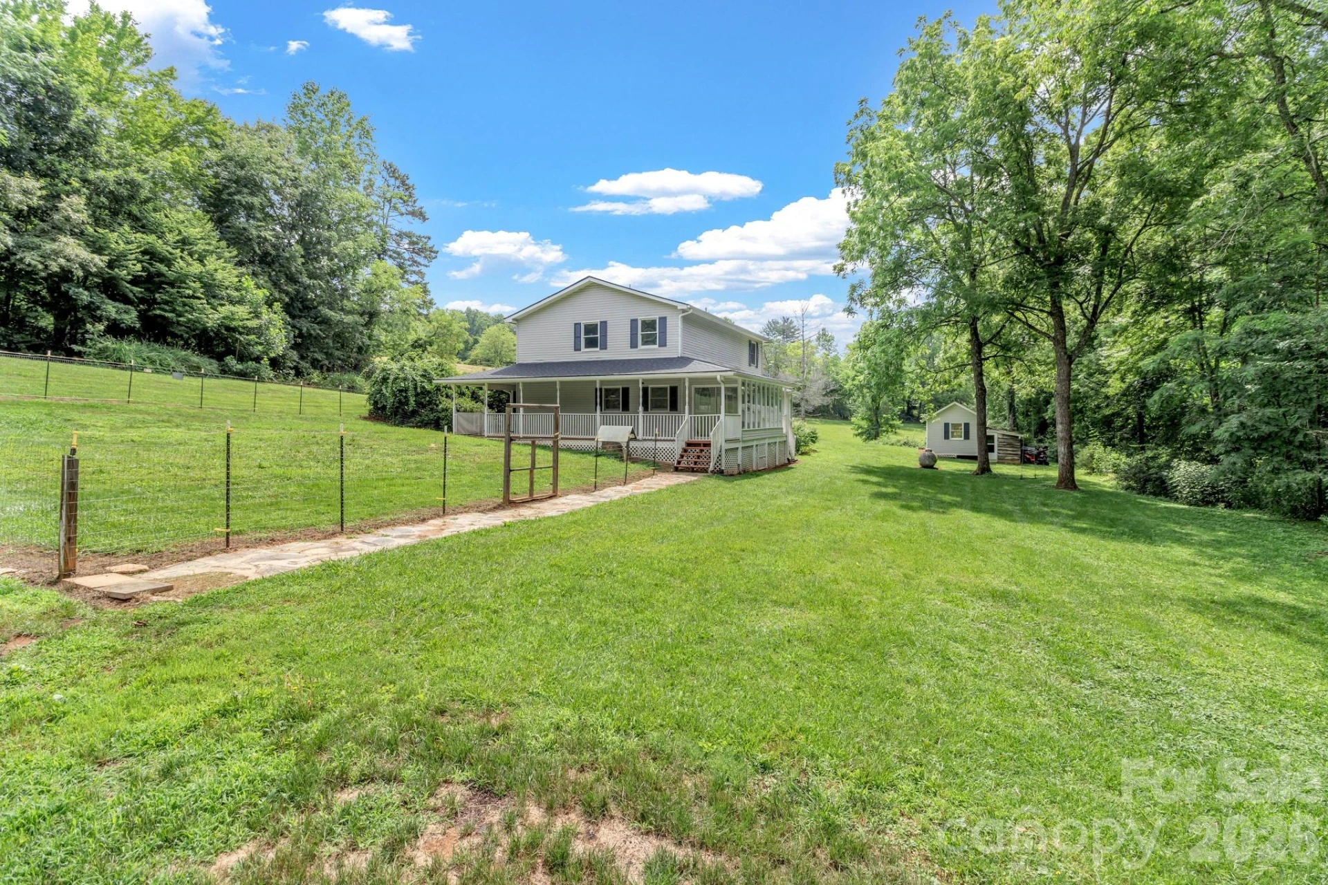 11 Aquarian Way - Photo 4