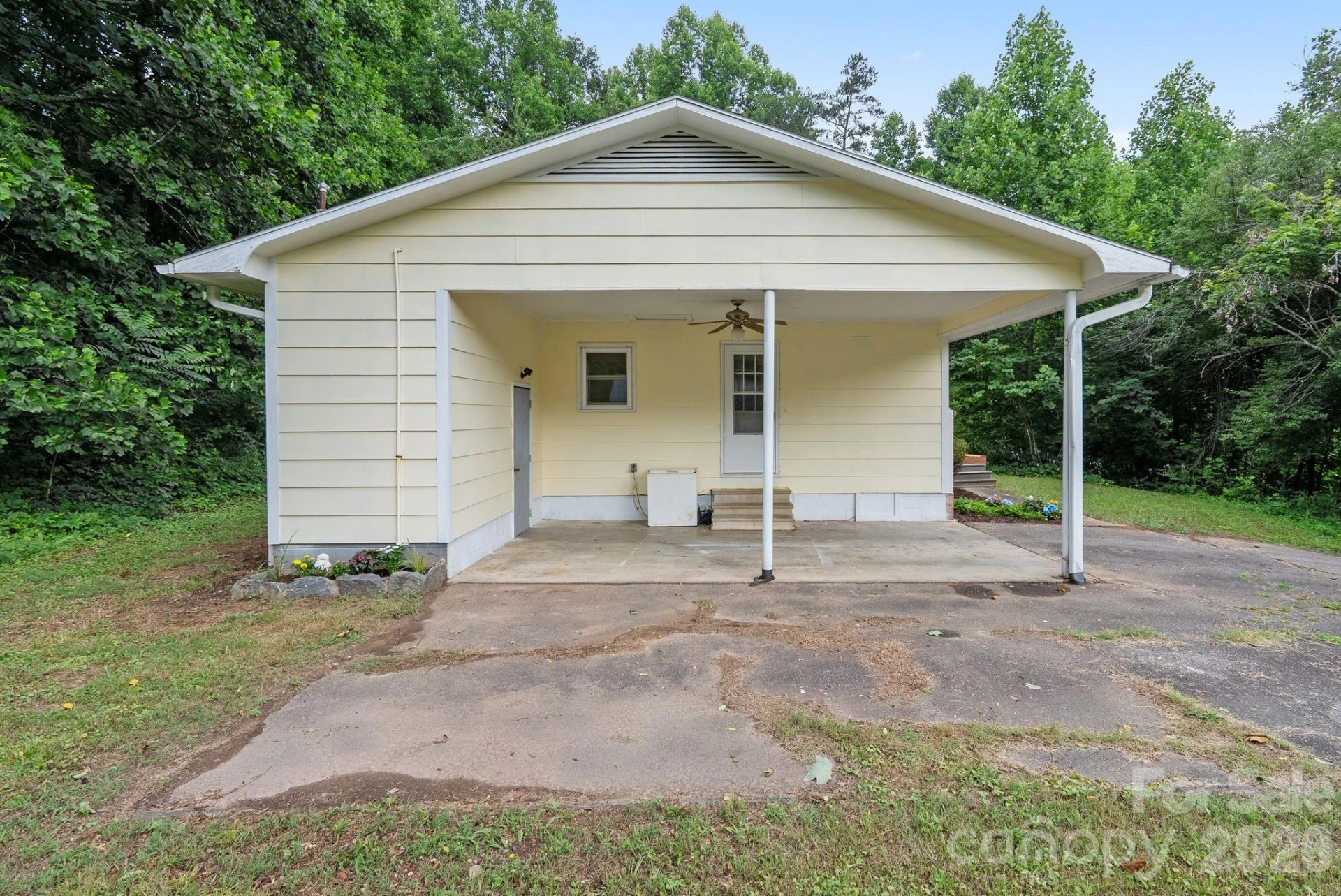 167 Olympic Drive - Photo 20